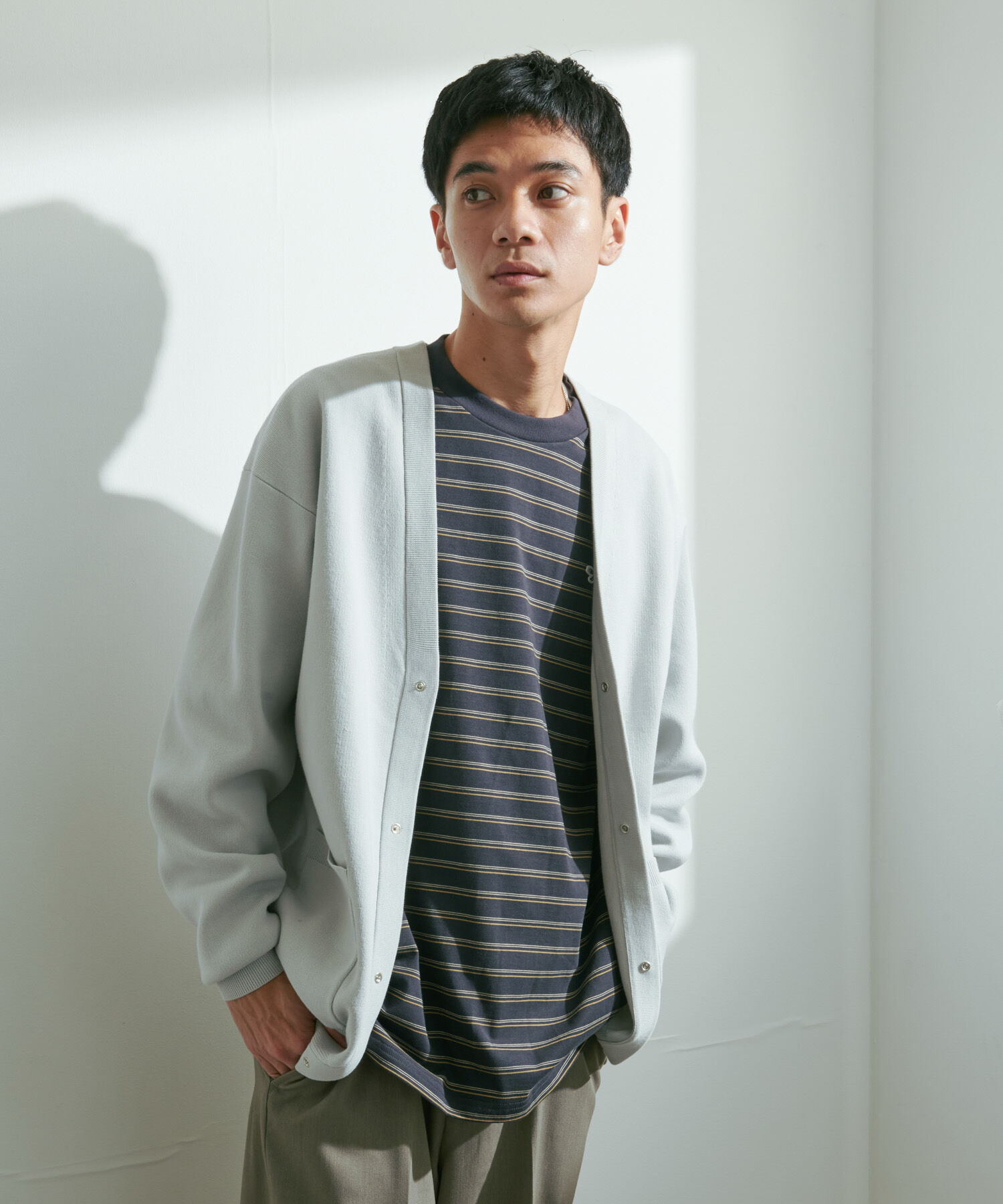 URBAN RESEARCH DOORS「『UR TECH Renew Knit』Vネックカーディガン」|カーディガン|