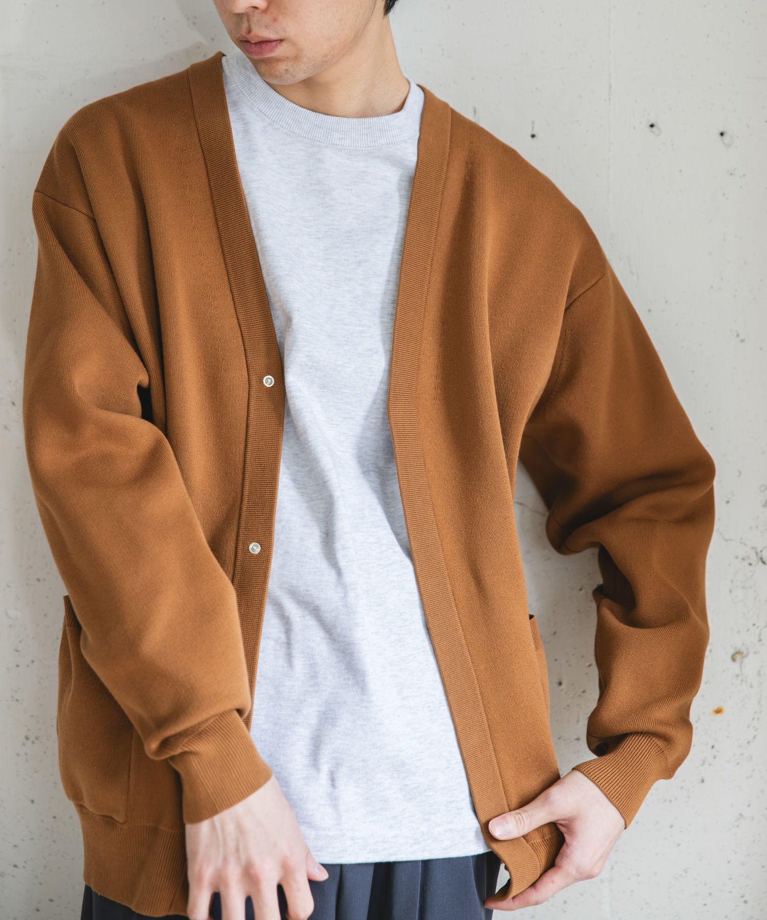 URBAN RESEARCH DOORS「『UR TECH Renew Knit』Vネックカーディガン」|カーディガン|