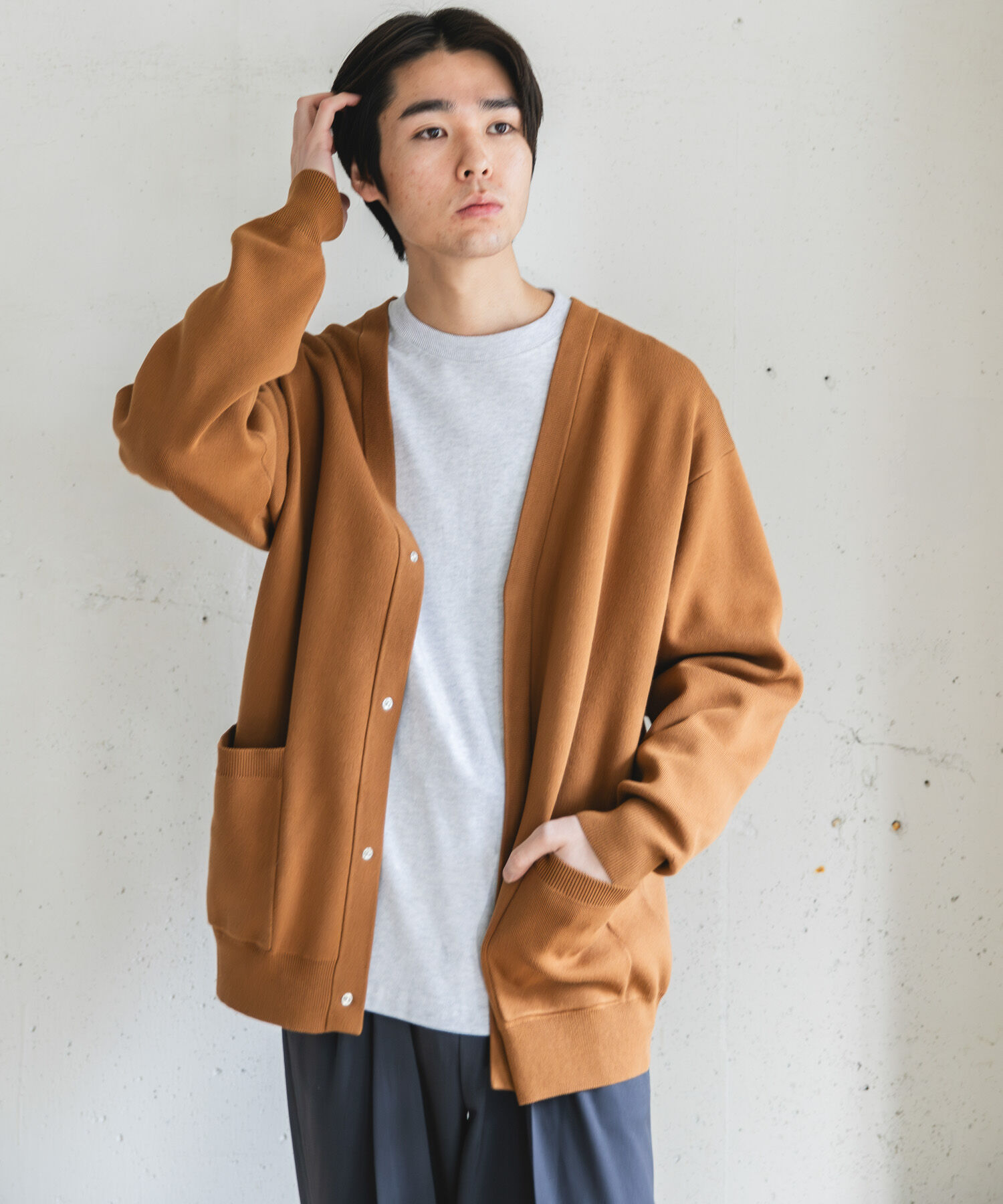 URBAN RESEARCH DOORS「『UR TECH Renew Knit』Vネックカーディガン」|カーディガン|