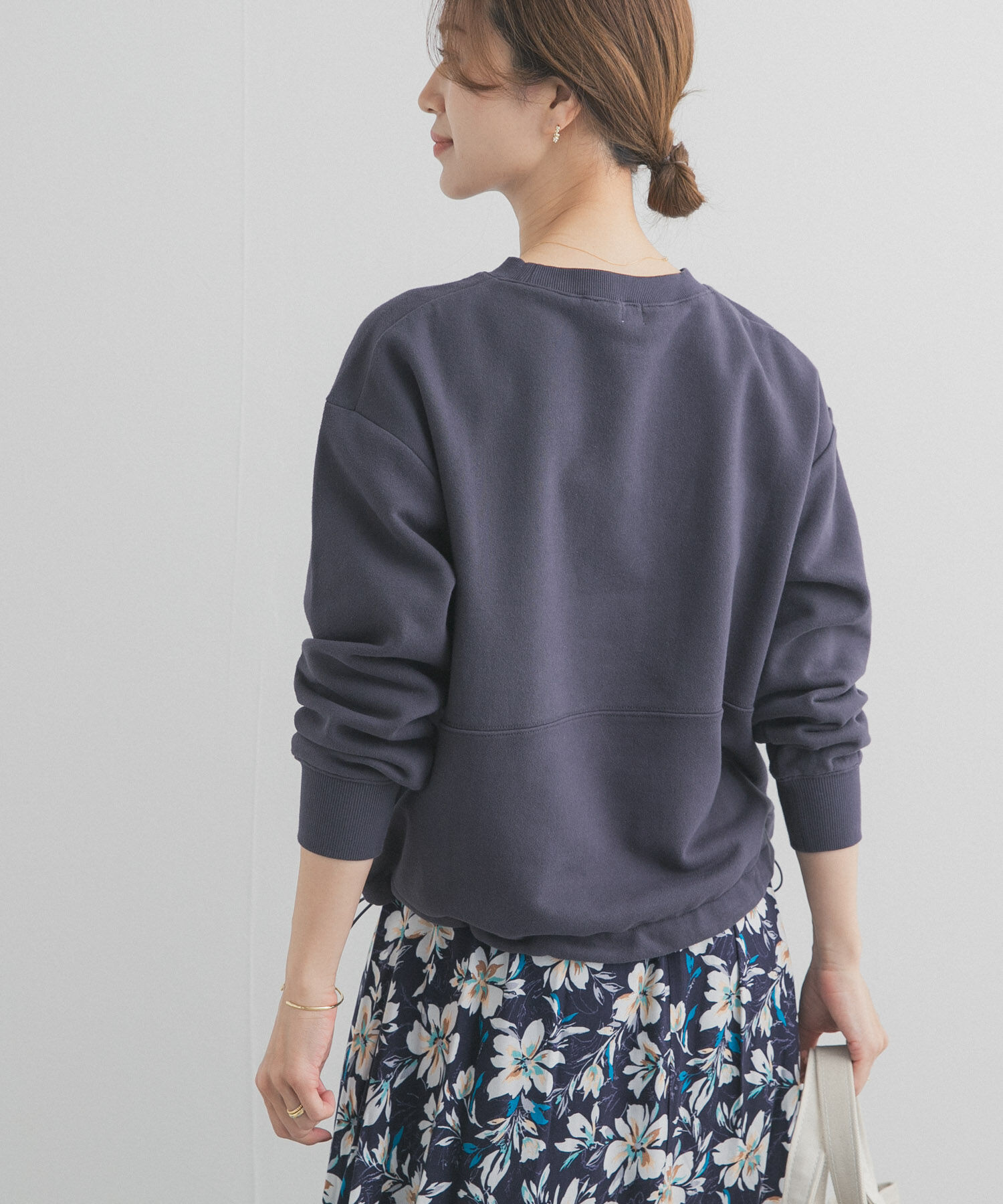 URBAN RESEARCH DOORS「コットンスウェットヘムドロストプルオーバー」|スウェット・ジャージ|