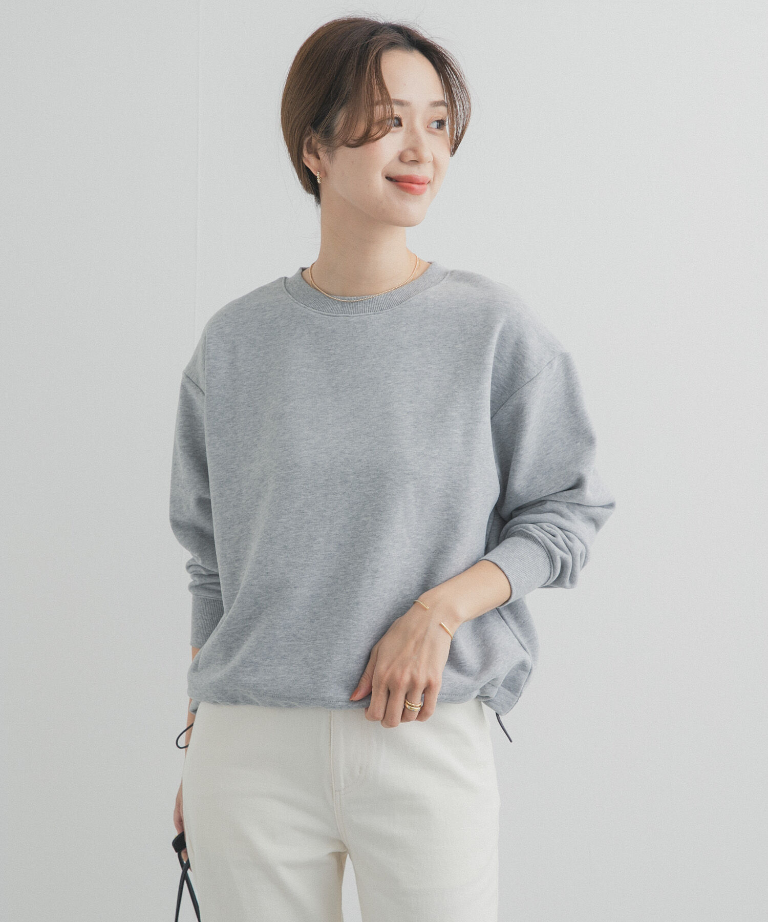 URBAN RESEARCH DOORS「コットンスウェットヘムドロストプルオーバー」|スウェット・ジャージ|グレー系その他