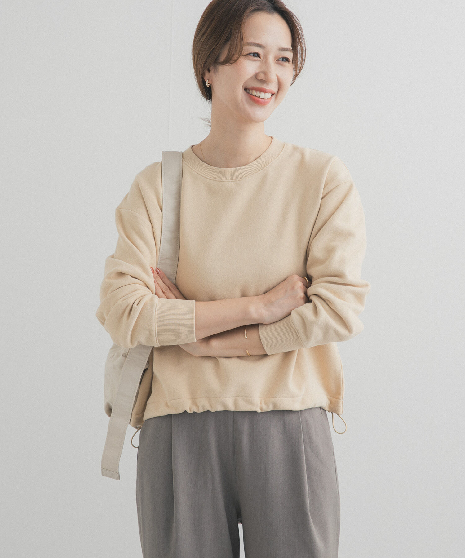 URBAN RESEARCH DOORS「コットンスウェットヘムドロストプルオーバー」|スウェット・ジャージ|