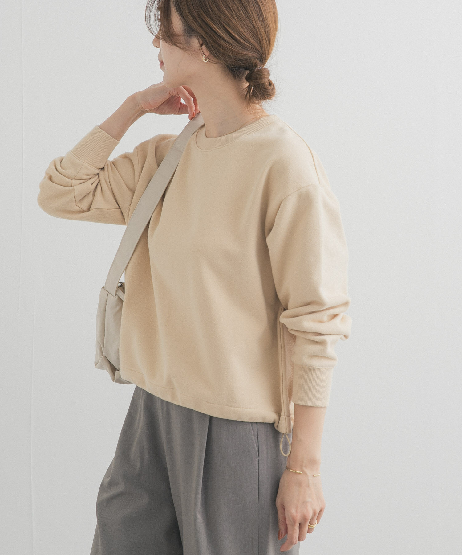 URBAN RESEARCH DOORS「コットンスウェットヘムドロストプルオーバー」|スウェット・ジャージ|