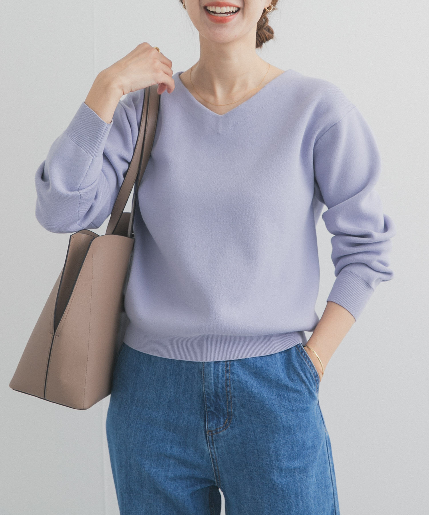 URBAN RESEARCH DOORS「『UR TECH Renew Knit』Vネックプルオーバー」|ニット・セーター|