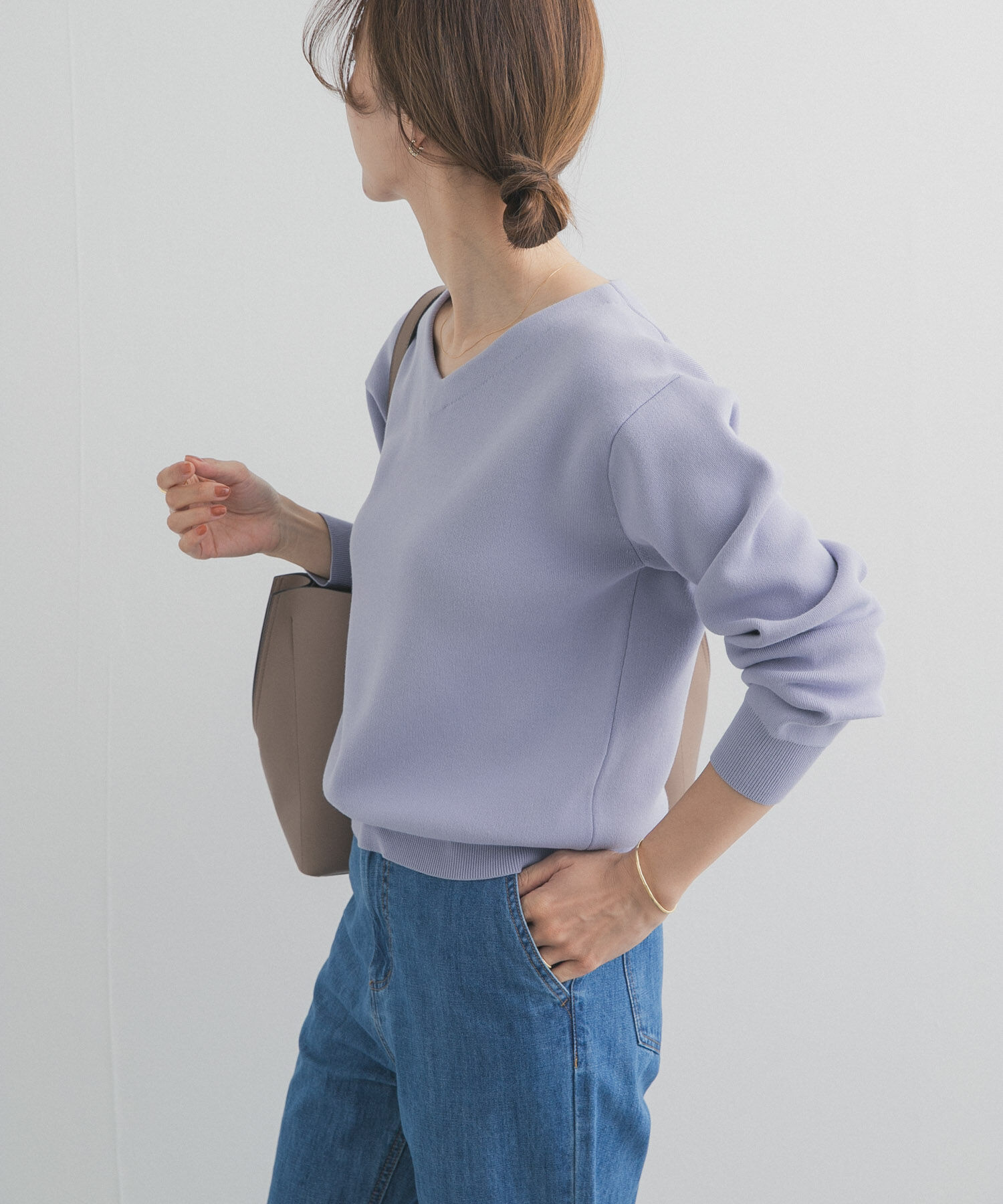 URBAN RESEARCH DOORS「『UR TECH Renew Knit』Vネックプルオーバー」|ニット・セーター|