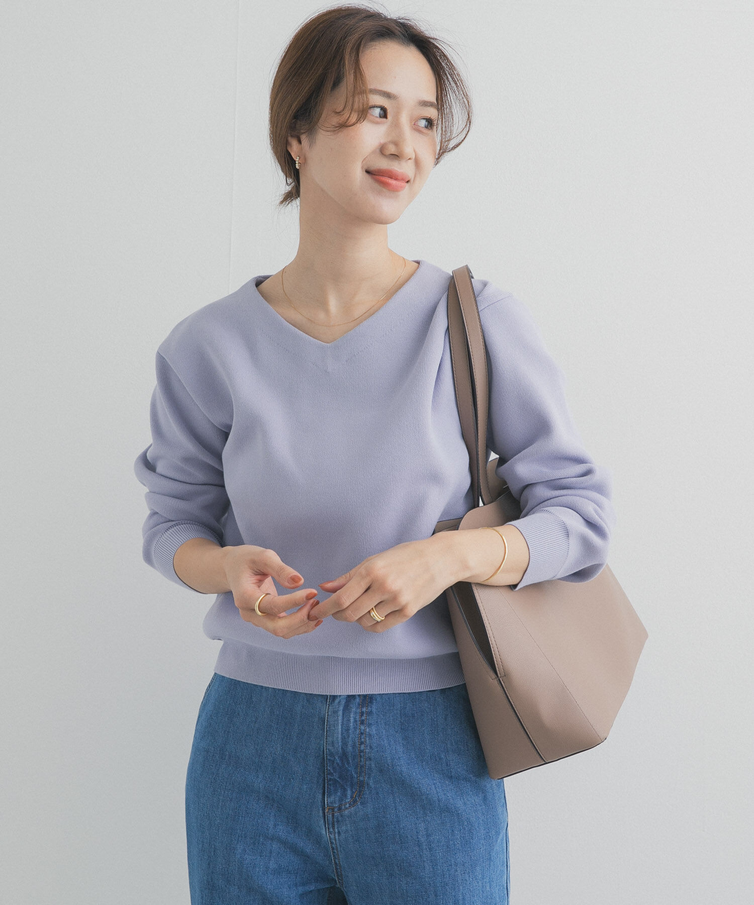 URBAN RESEARCH DOORS「『UR TECH Renew Knit』Vネックプルオーバー」|ニット・セーター|