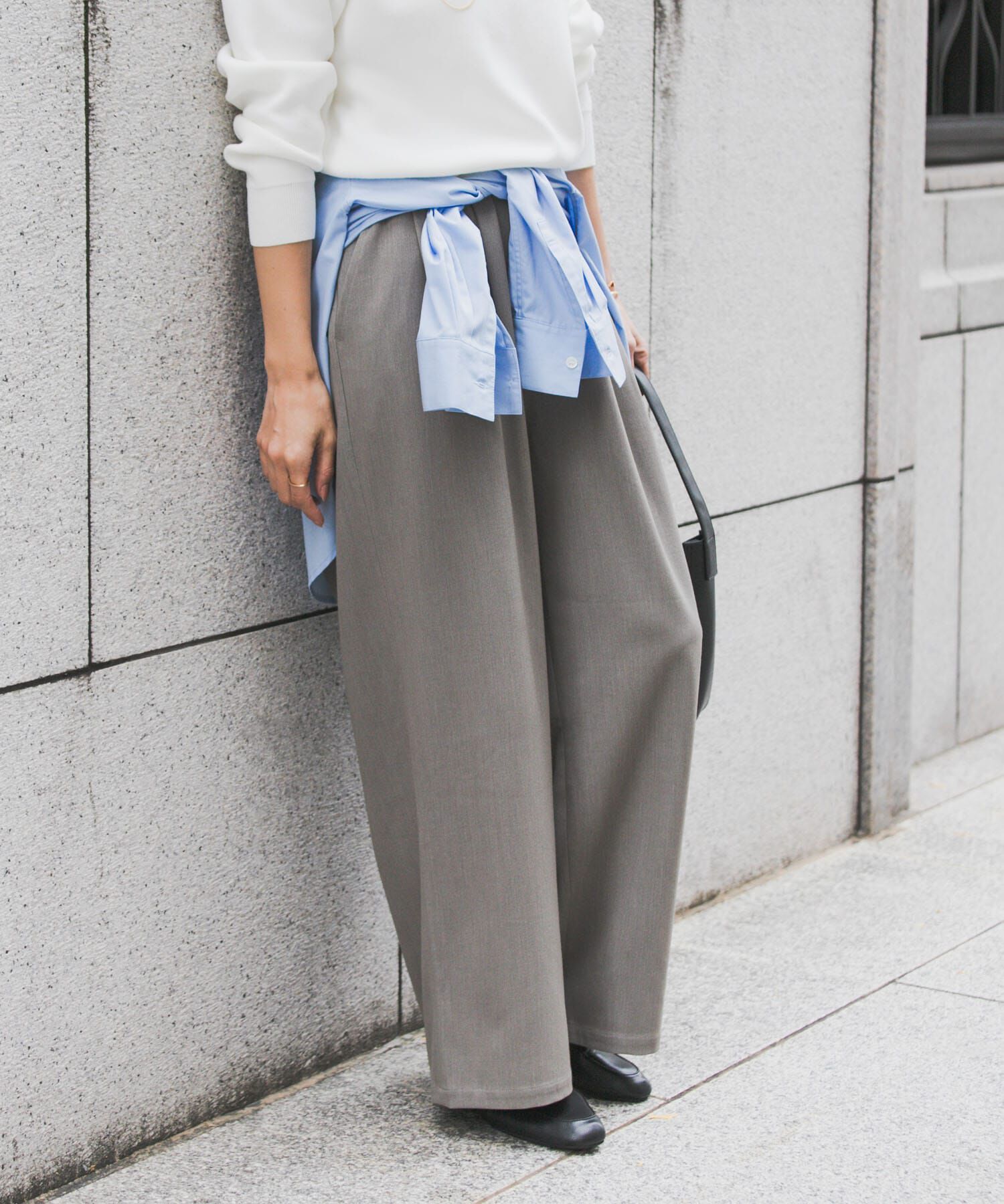 URBAN RESEARCH DOORS「『UR TECH』完声タックギャザーワイドパンツ」|その他|グレー系その他