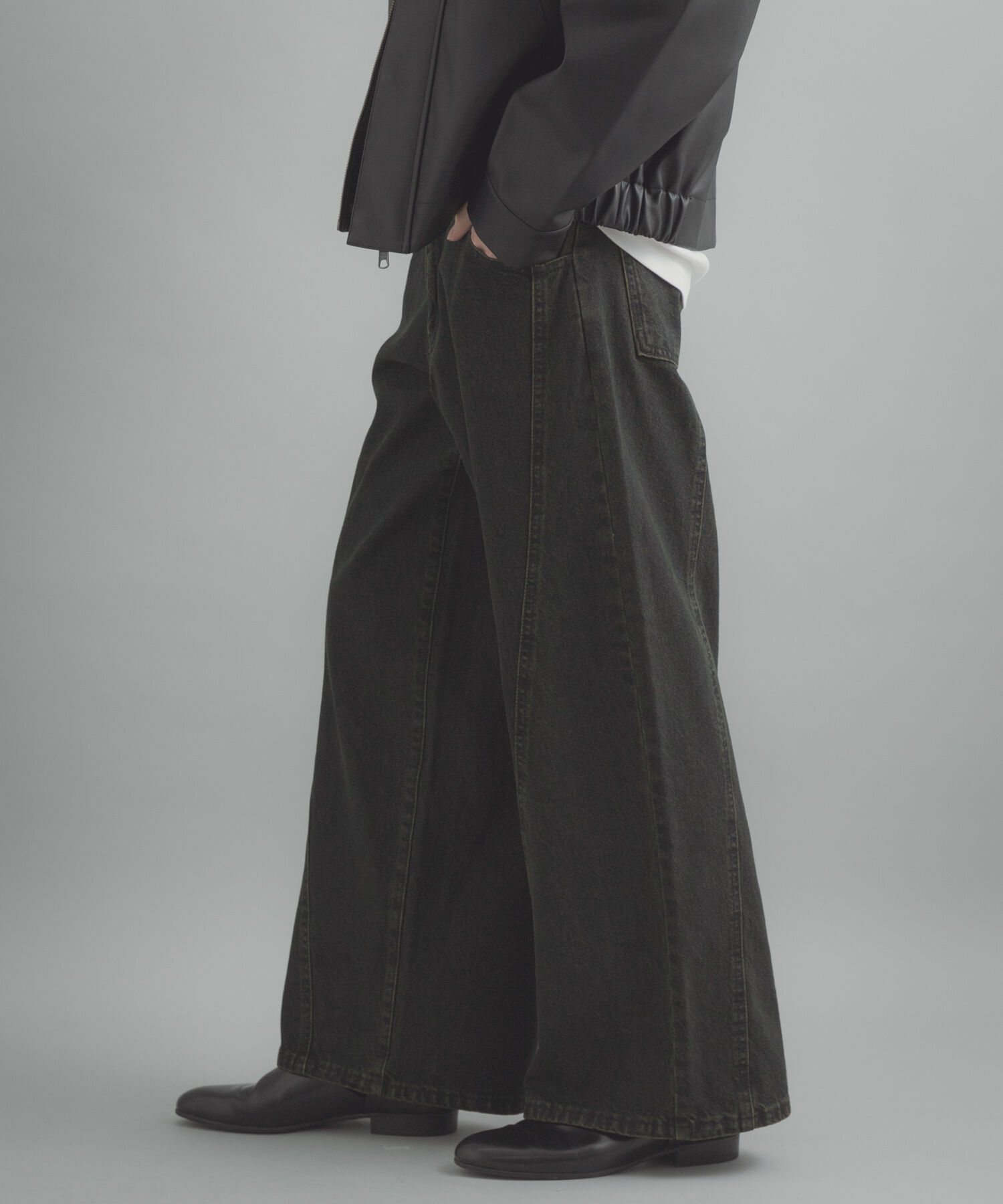 SENSE OF PLACE by URBAN RESEARCH「ケミカルバギーワイドデニムパンツ」|デニム|