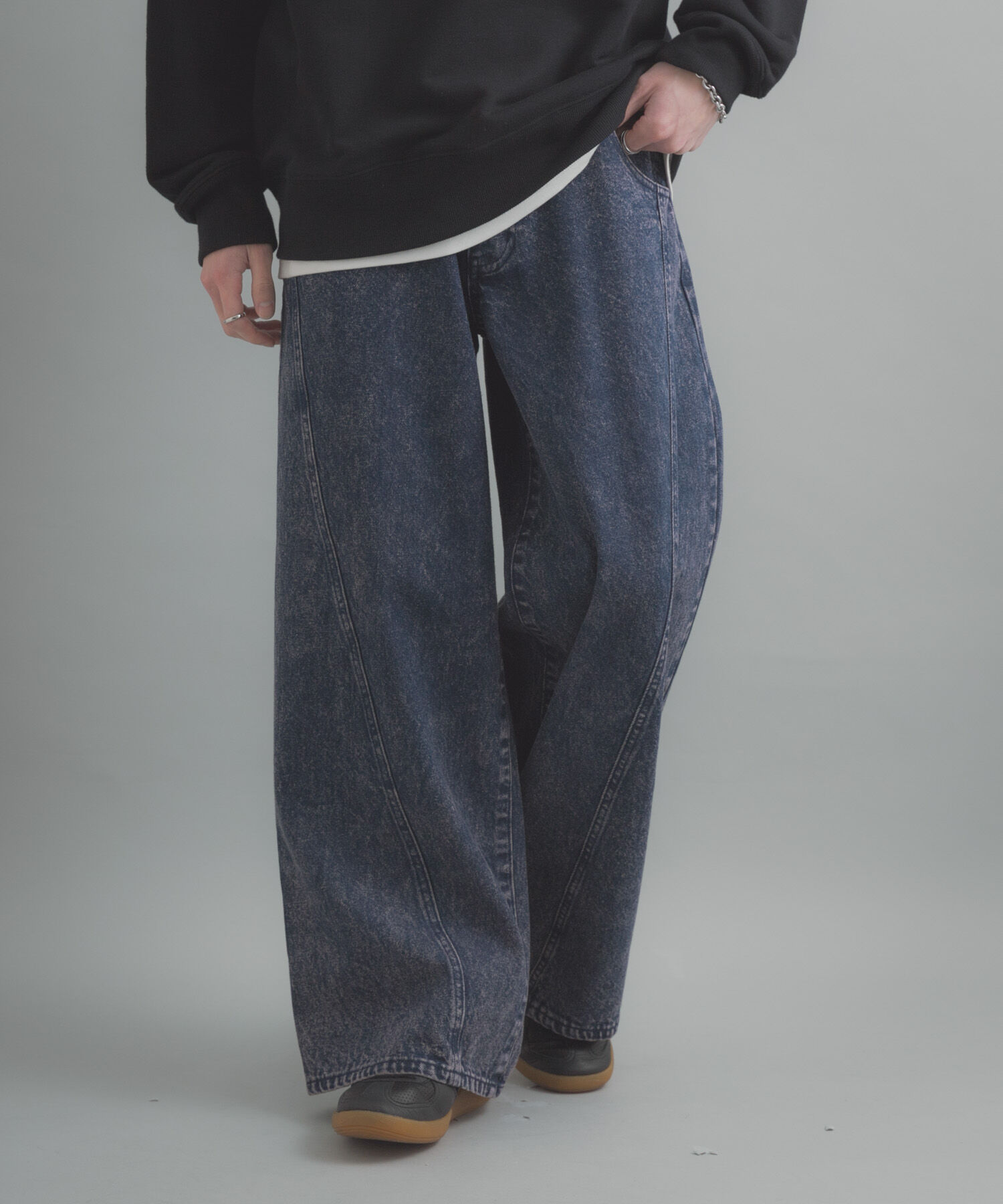 SENSE OF PLACE by URBAN RESEARCH「ケミカルバギーワイドデニムパンツ」|デニム|