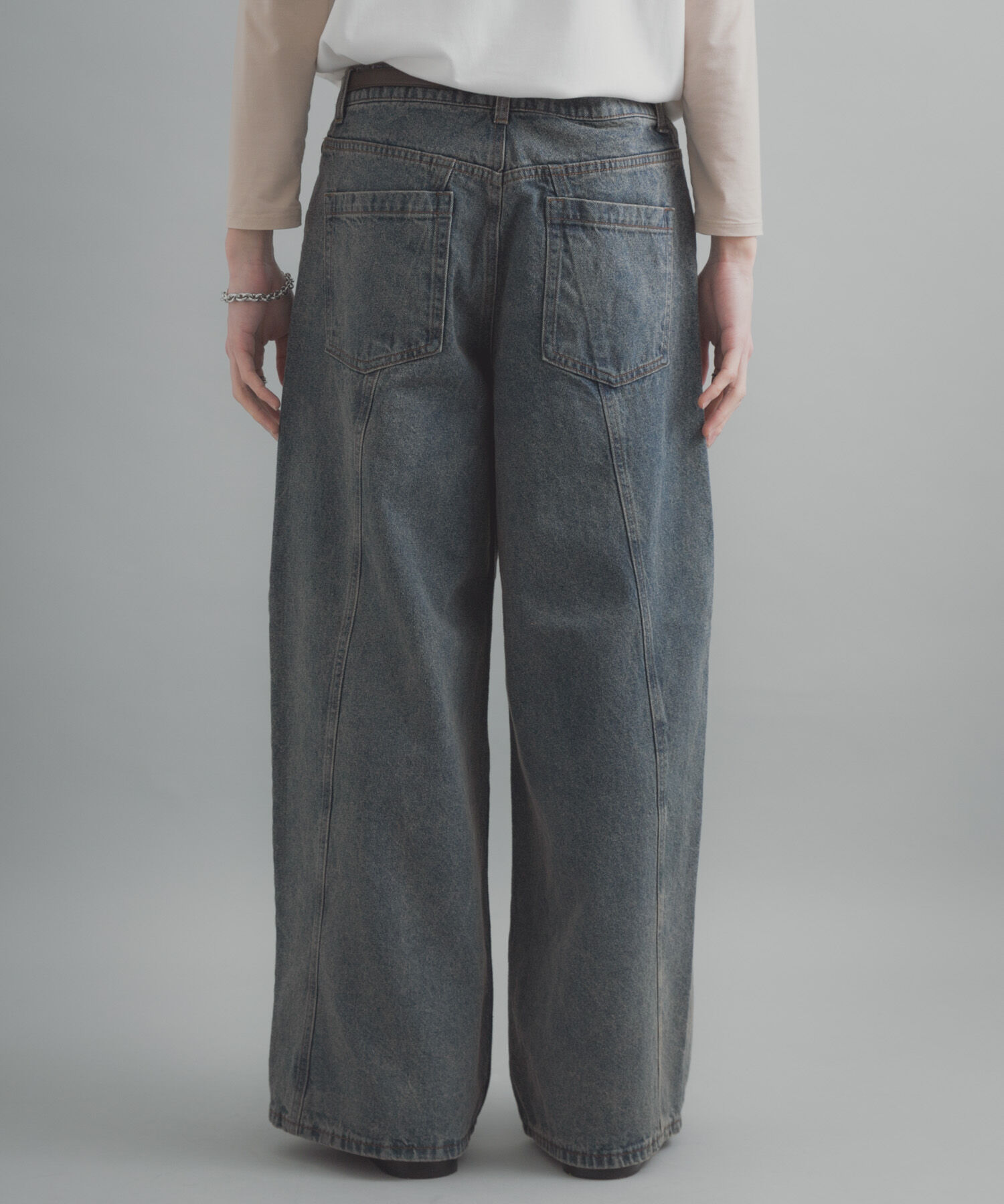SENSE OF PLACE by URBAN RESEARCH「ケミカルバギーワイドデニムパンツ」|デニム|