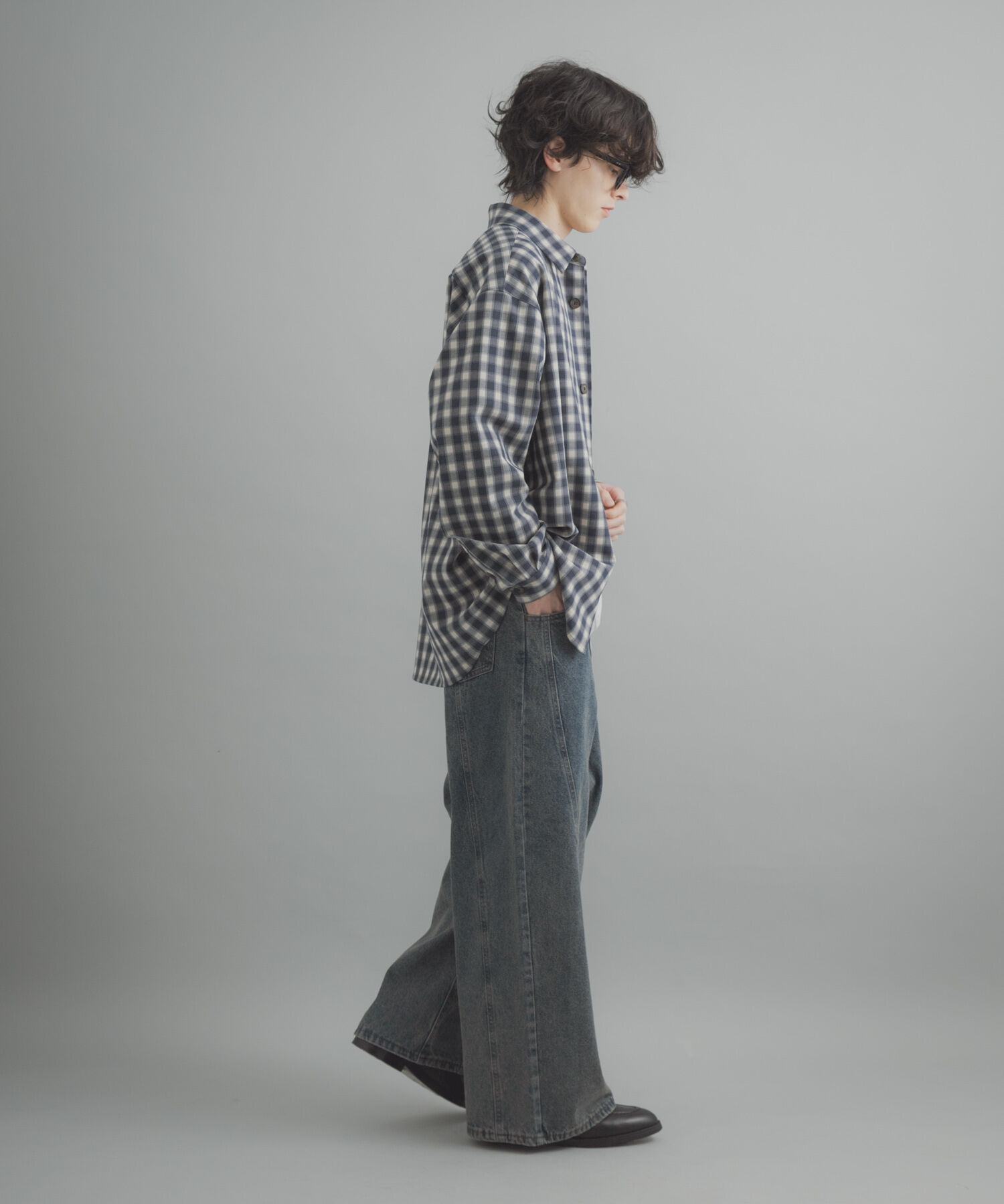 SENSE OF PLACE by URBAN RESEARCH「ケミカルバギーワイドデニムパンツ」|デニム|