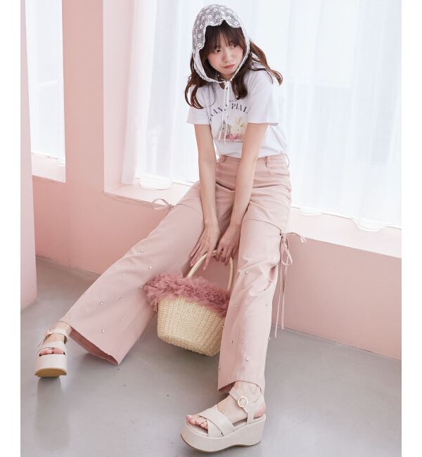 MAJESTICLEGON「サイドスリットビジューデニムパンツ」|デニム|