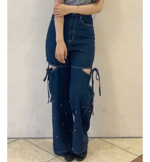 MAJESTICLEGON「サイドスリットビジューデニムパンツ」|デニム|