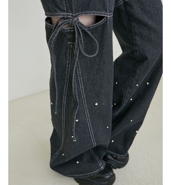 MAJESTICLEGON「サイドスリットビジューデニムパンツ」|デニム|
