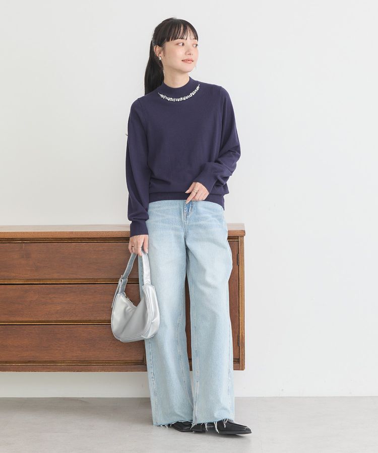 earth music&ecology「パール&ビジューハイネックプルオーバー」|ニット・セーター|