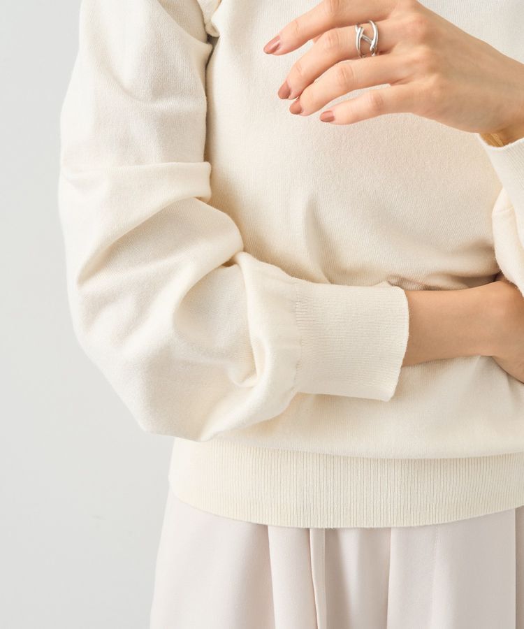 earth music&ecology「パール&ビジューハイネックプルオーバー」|ニット・セーター|