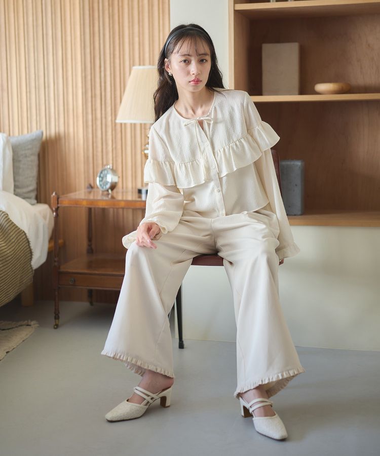 earth music&ecology「フリル切替えショートブラウス」|シャツ・ブラウス|