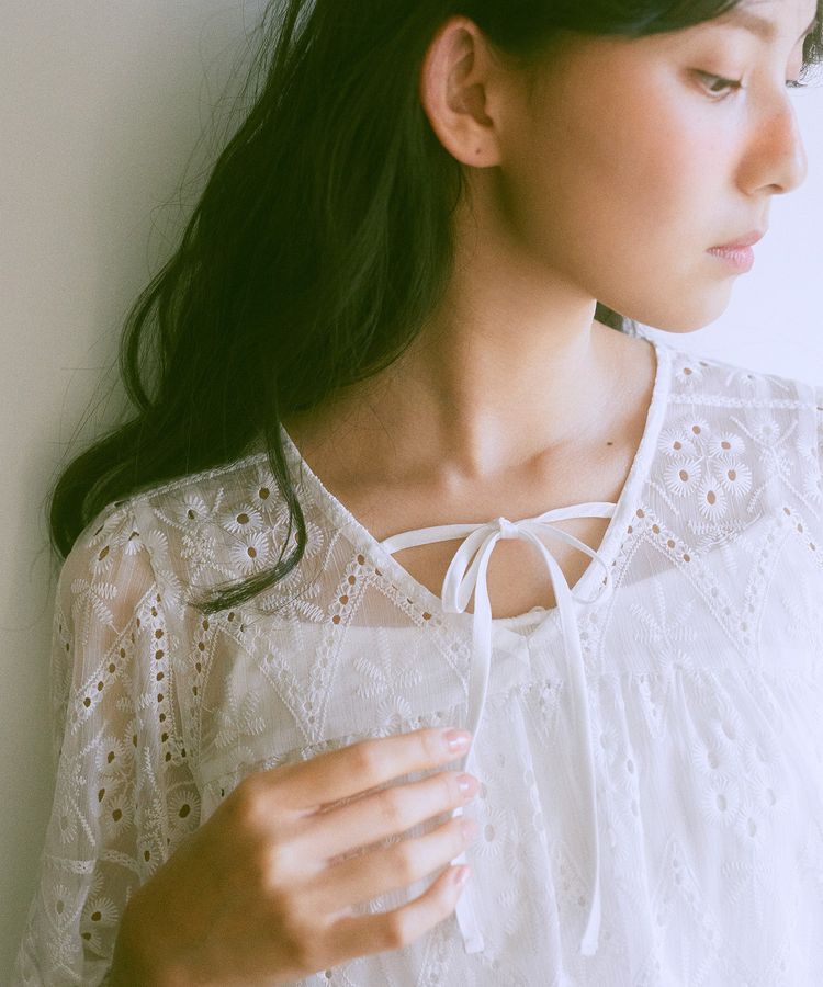 earth music&ecology「パフスリーブ楊柳刺繍チュニック」|チュニック|