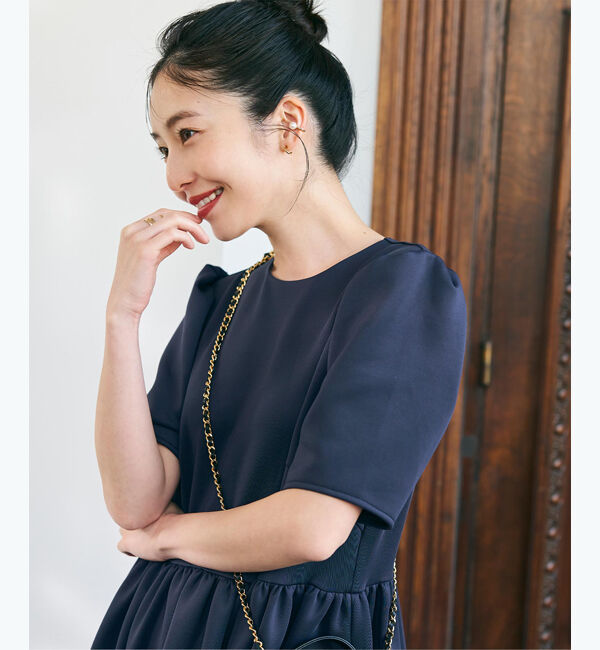 ur's「【yukiさんコラボアイテム】ボンディングパフスリーブギャザーフレアワンピース」|ワンピース|