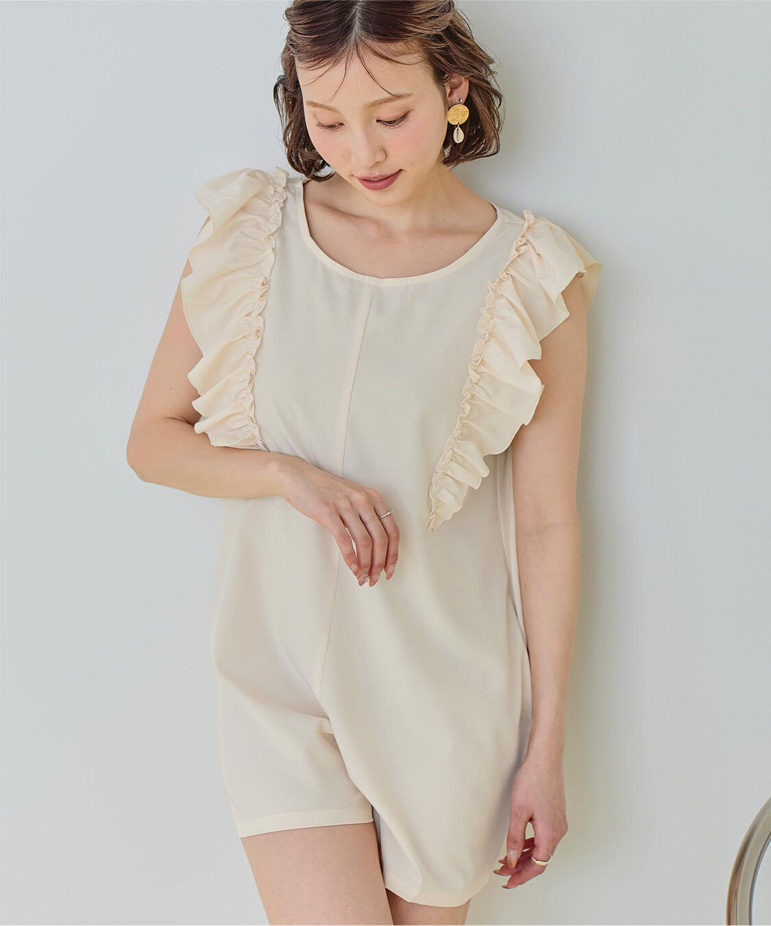 SEA DRESS「ショルダーフリルオールインワン/ワンピース水着」|コンビネゾン|ﾊﾞﾆﾗ/ﾗｲﾄﾌﾞﾗｳﾝ