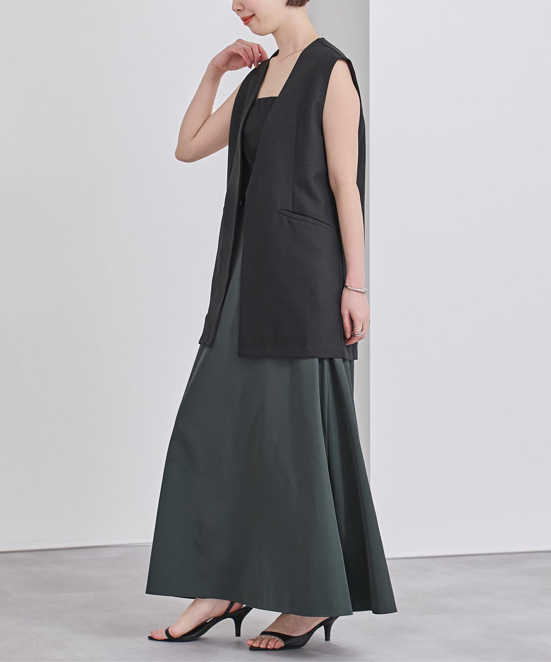 ur's「撥水フレアドレープスカート」|スカート|