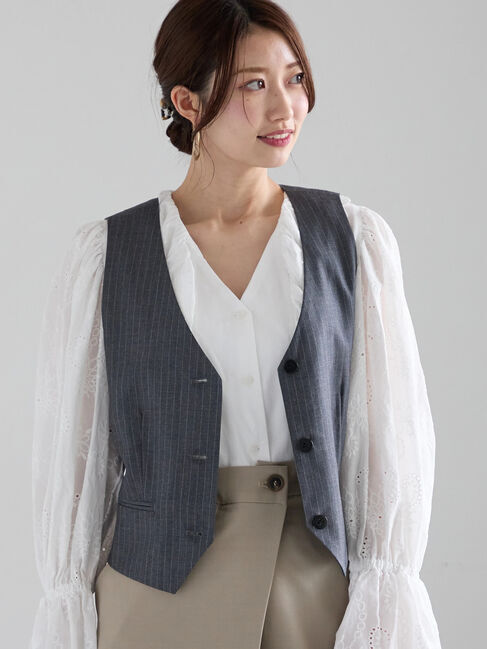 Te chichi「【宮本茉由着用】ストライプショートベスト《2025spring catalog item》」|シャツ・ブラウス|グレー