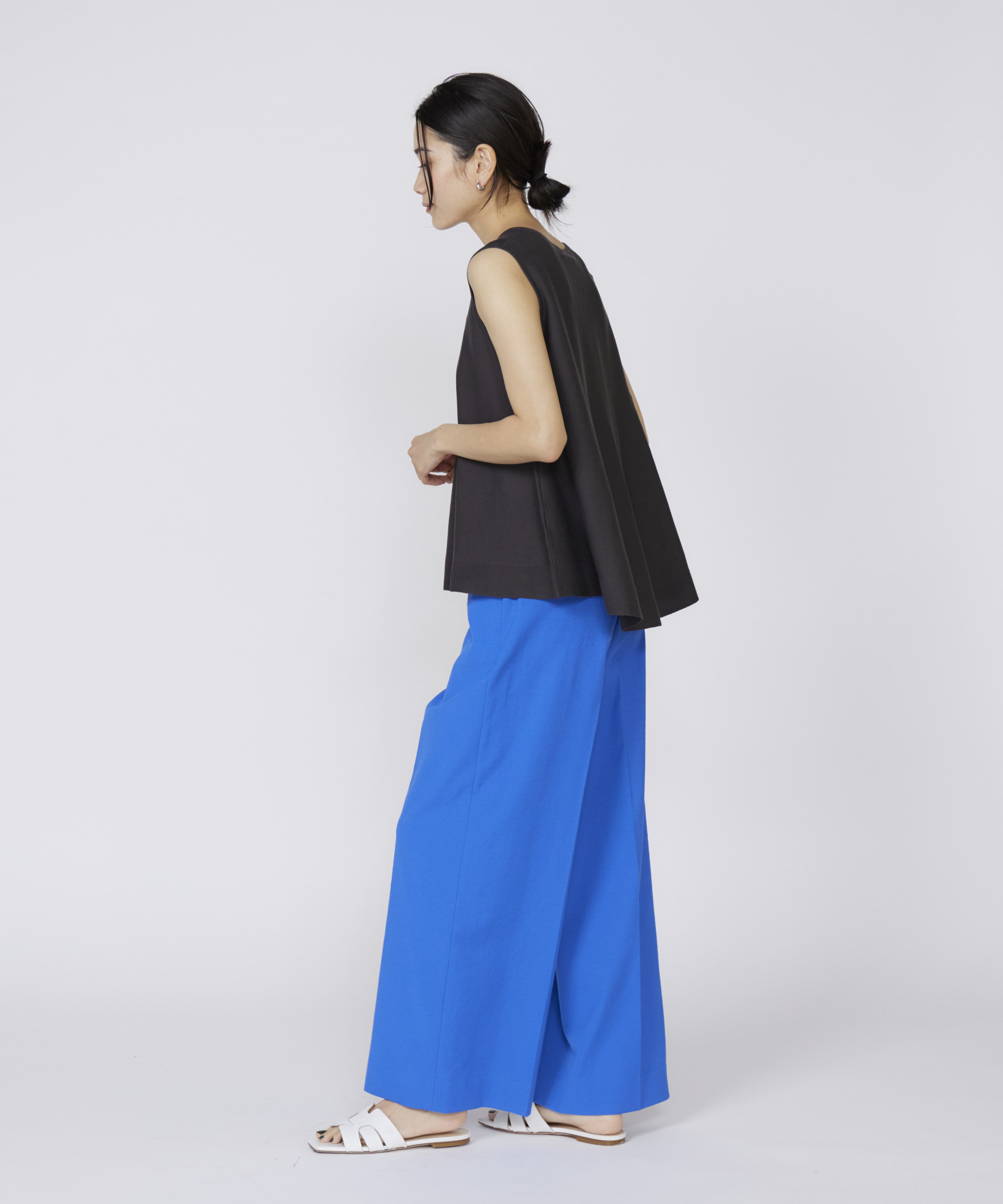 INED「シェルタリングドライ美脚ワイドパンツ」|スラックス|