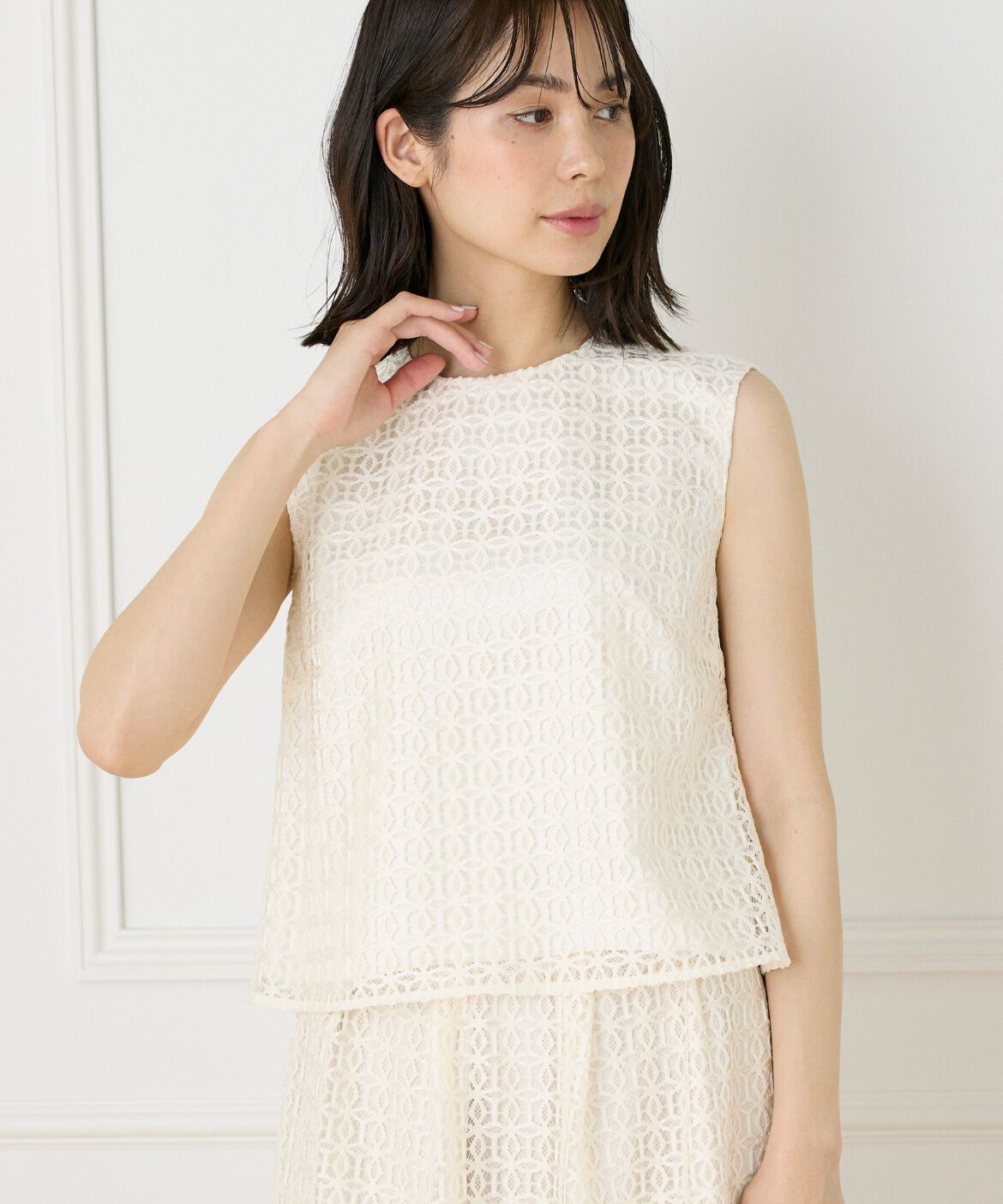 INED「ノースリーブレースブラウス」|シャツ・ブラウス|オフホワイト1