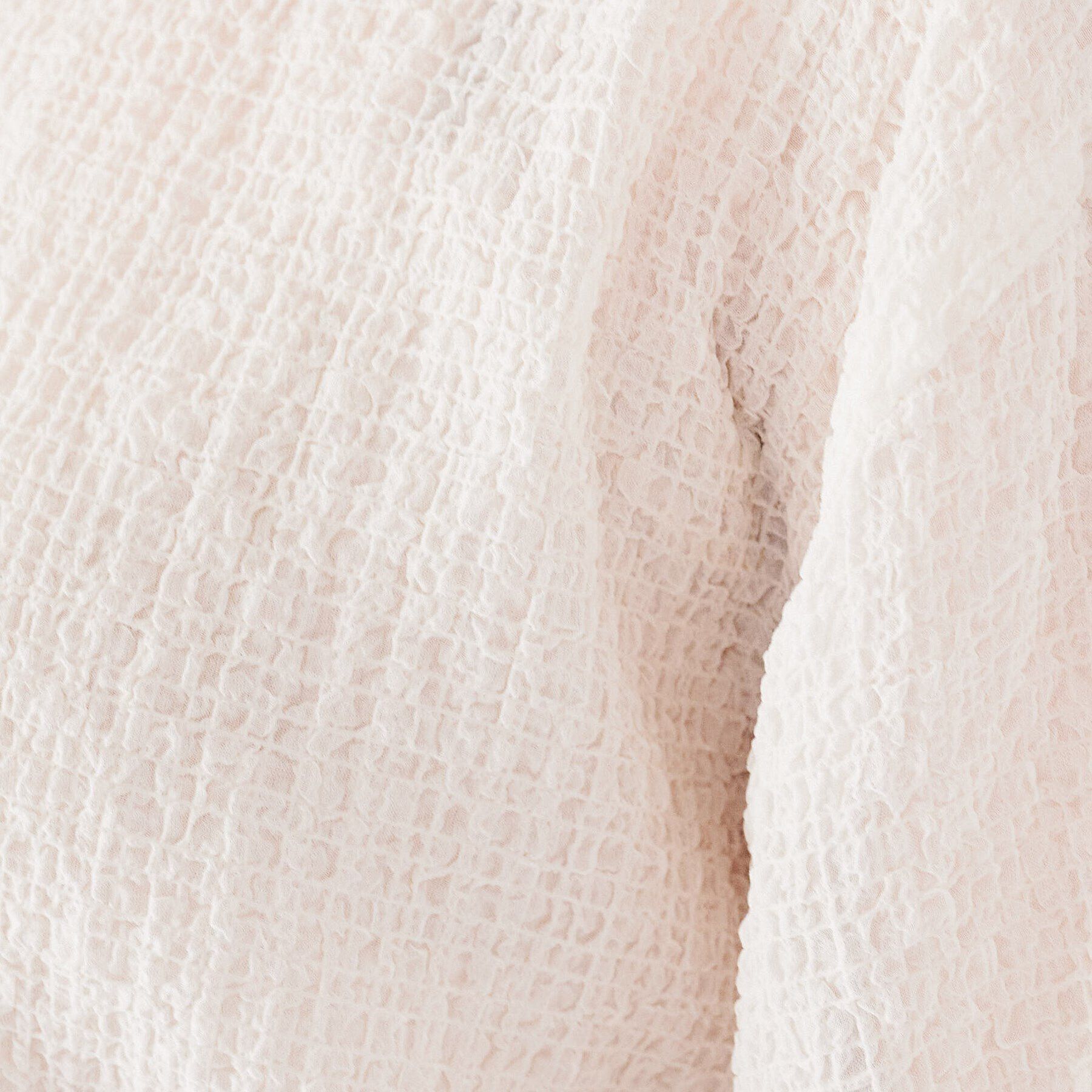 UNTITLED「【シアー/ストレッチ/凹凸素材】バンピー袖コンシャスブラウス」|シャツ・ブラウス|