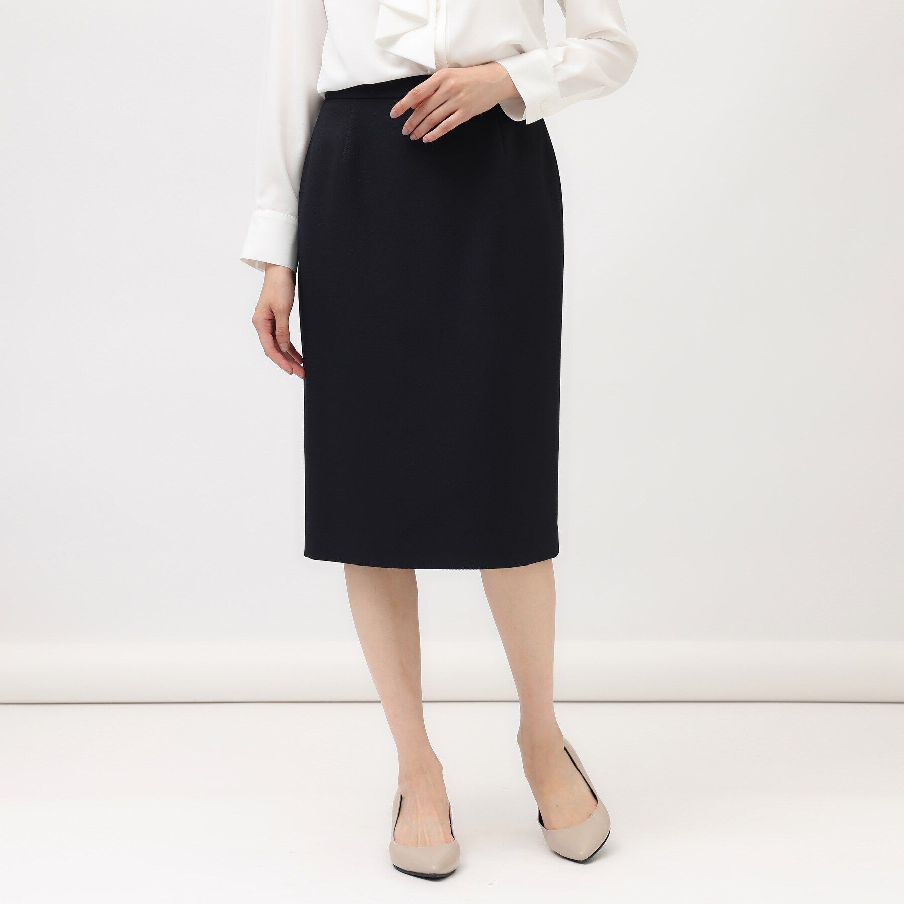 UNTITLED「【通勤スーツ/入卒/セレモニー】ウーステッドカルゼ タイトスカート」|スカート|ネイビー(694)