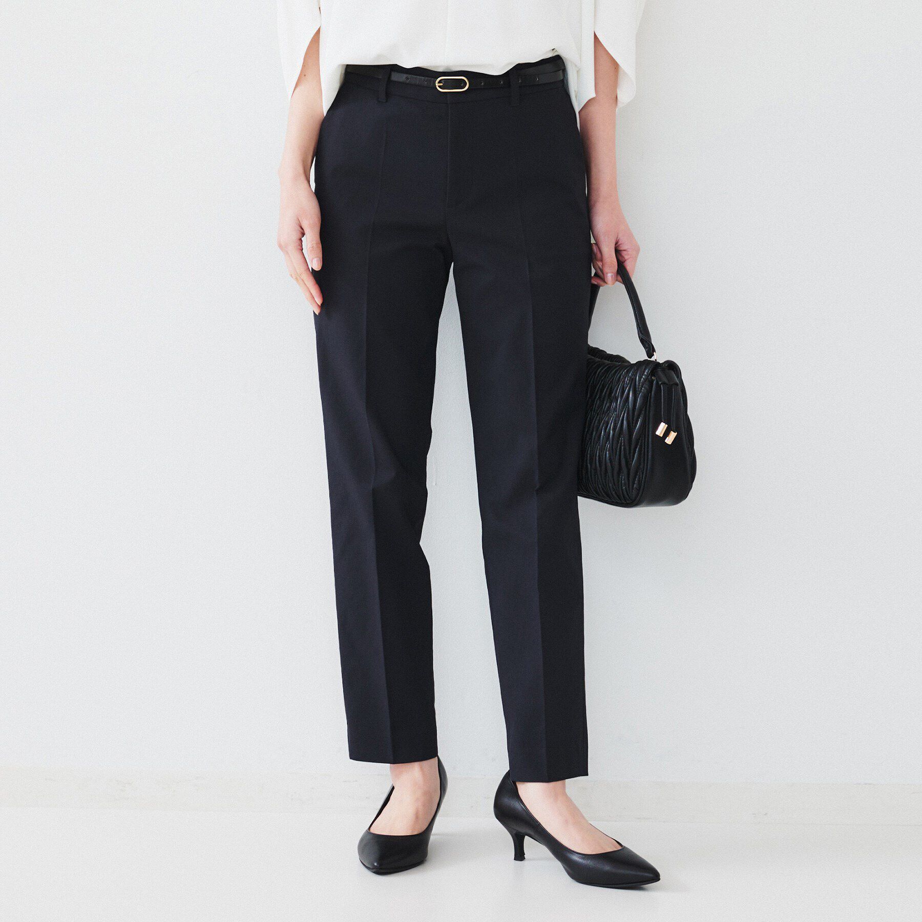 UNTITLED「オックステーパードパンツ」|その他|ネイビー(094)