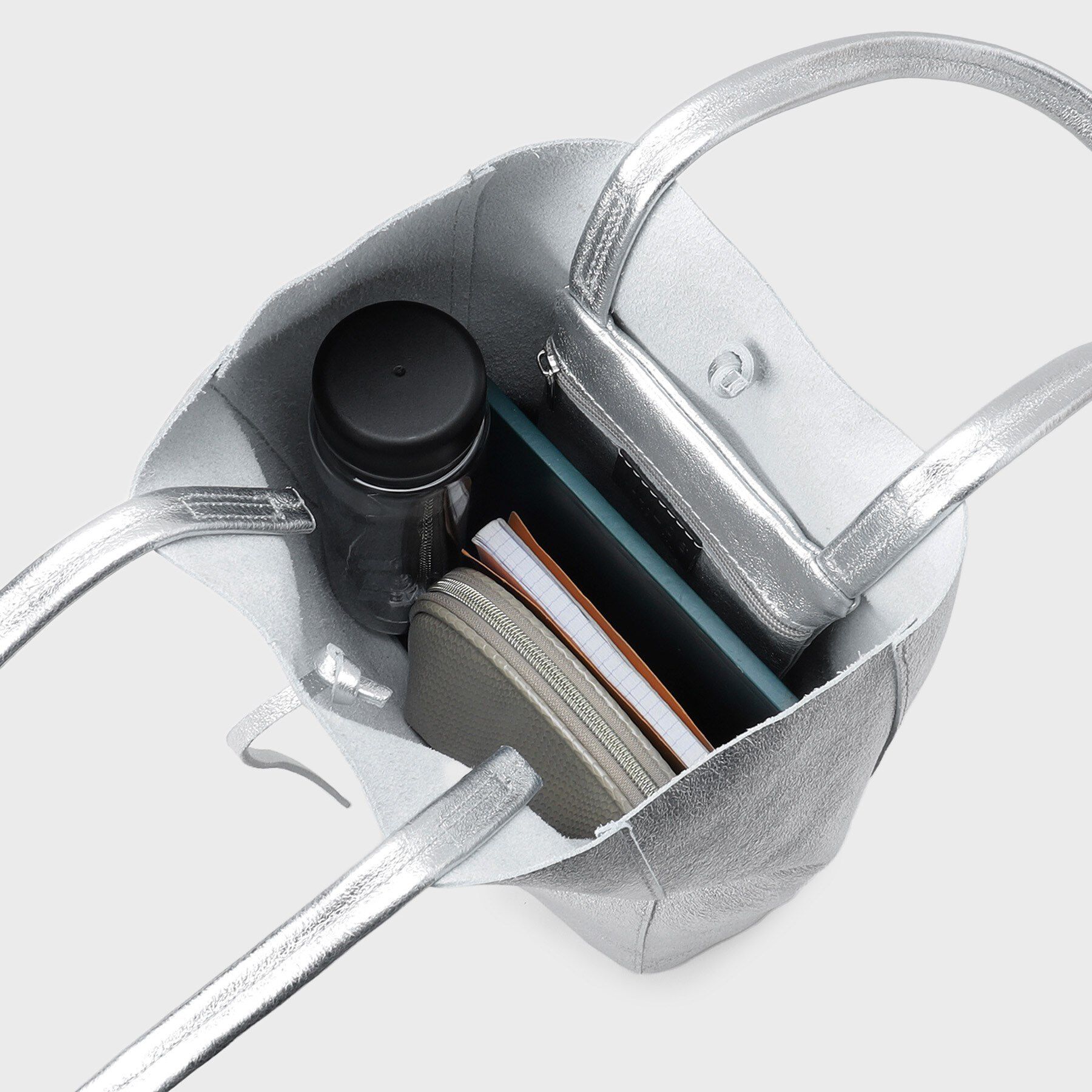 UNTITLED「【MILOS】メタリックレザートート」|トートバッグ|