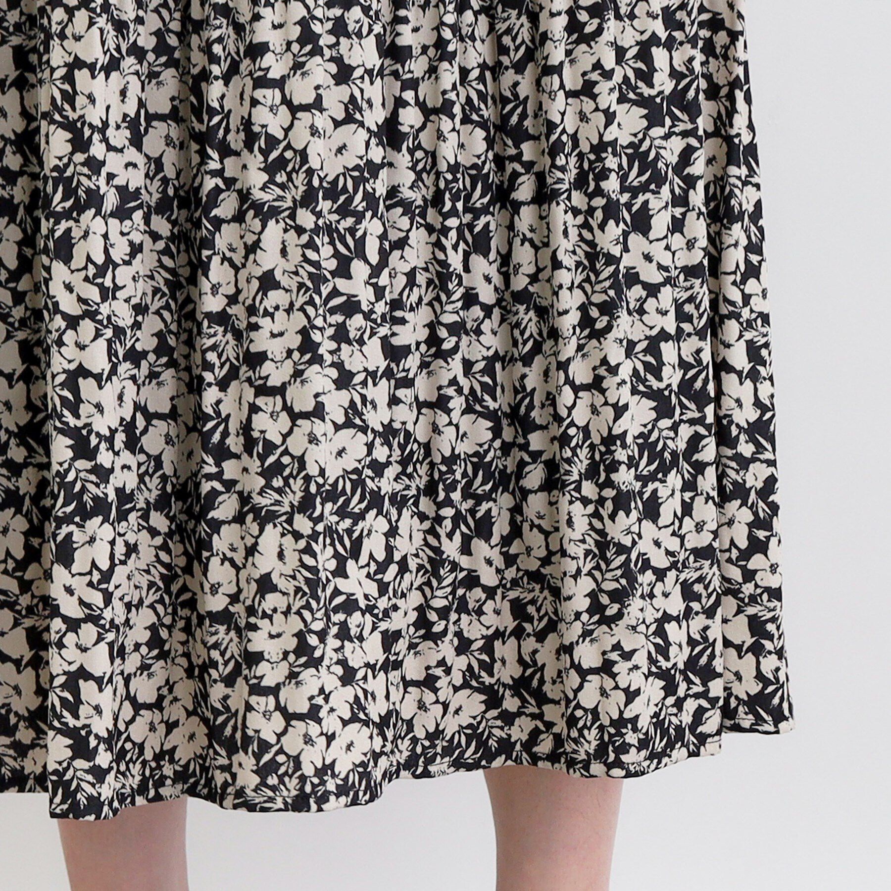 grove「シャーリングプリーツワンピース」|ワンピース|