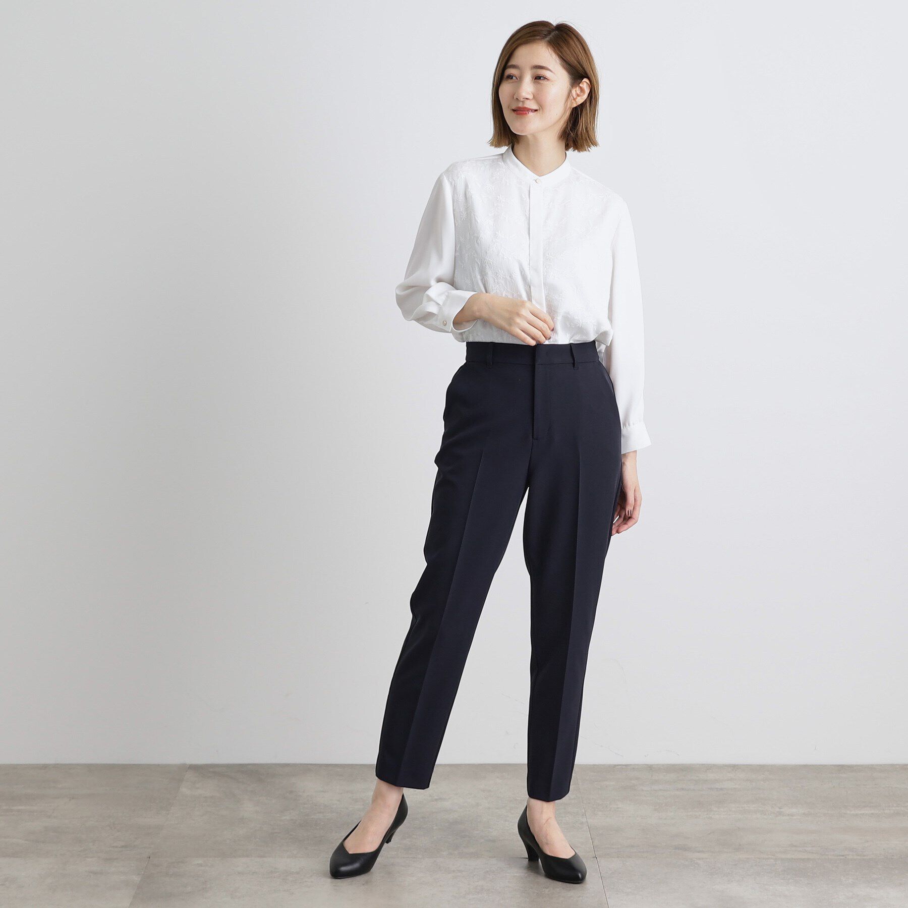 grove「しなやかストレッチ イージーケアテーパードパンツ」|その他|