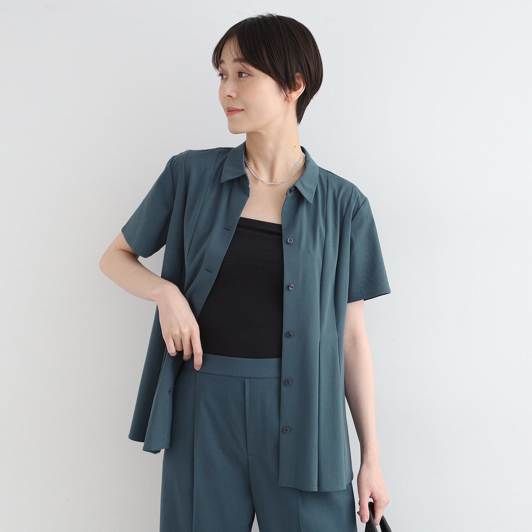 INDIVI「【洗える／UVケア／接触冷感／SETUP可能】麻混切り替えデザインブラウス」|シャツ・ブラウス|ブルー(491)