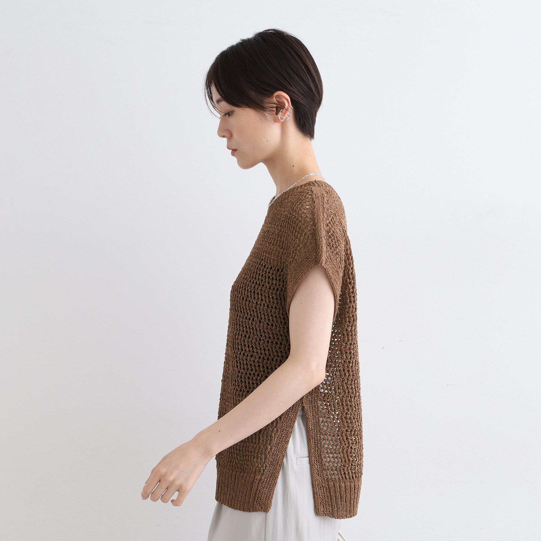 INDIVI「【洗える／ペーパーヤーン】透かし柄ニットベスト」|ニット・セーター|