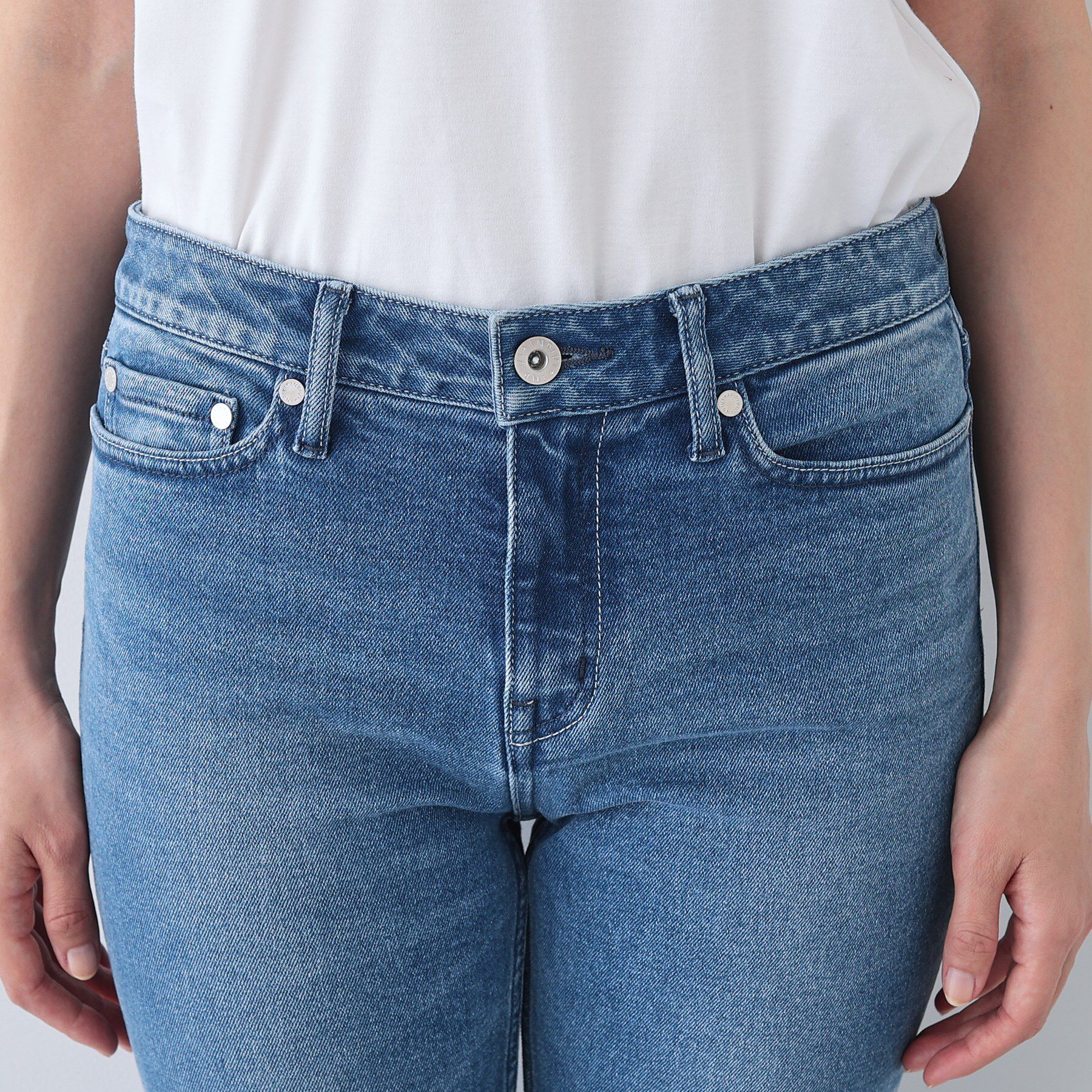 INDIVI「【通年活躍！褒められデニム】スキニー デニムパンツ」|デニム|