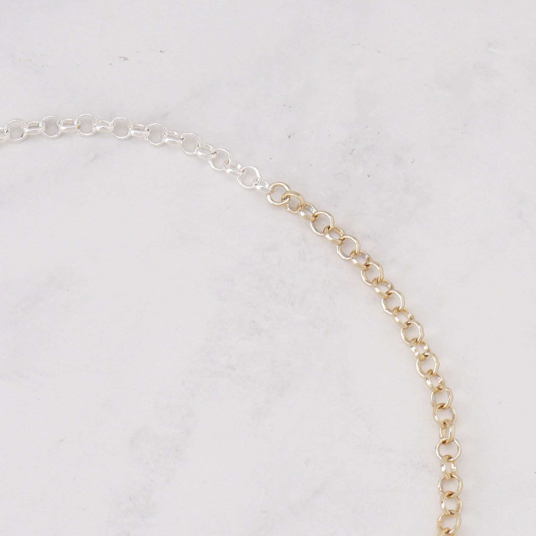 INDIVI「バイカラーショートネックレス」|ネックレス|