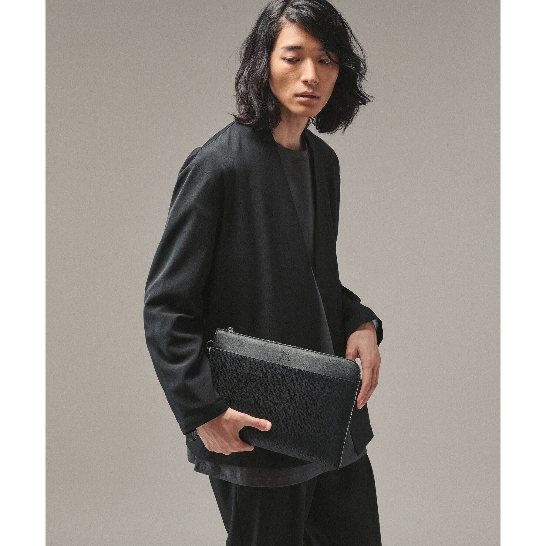tk.TAKEO KIKUCHI「レザー調ジップクラッチバッグ」|クラッチバッグ|