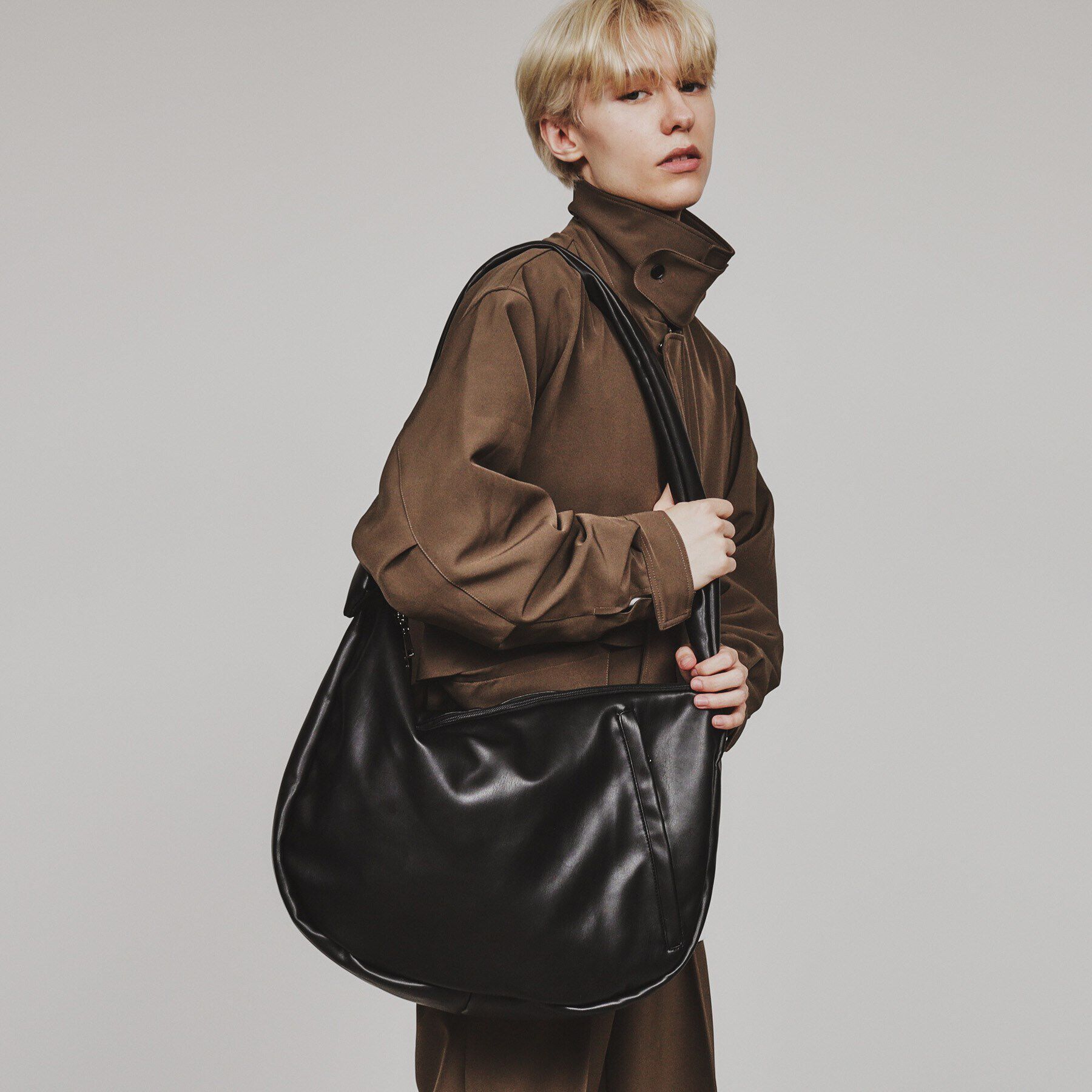 tk.TAKEO KIKUCHI「パテッドラウンドショルダーBAG」|ショルダー・メッセンジャー|