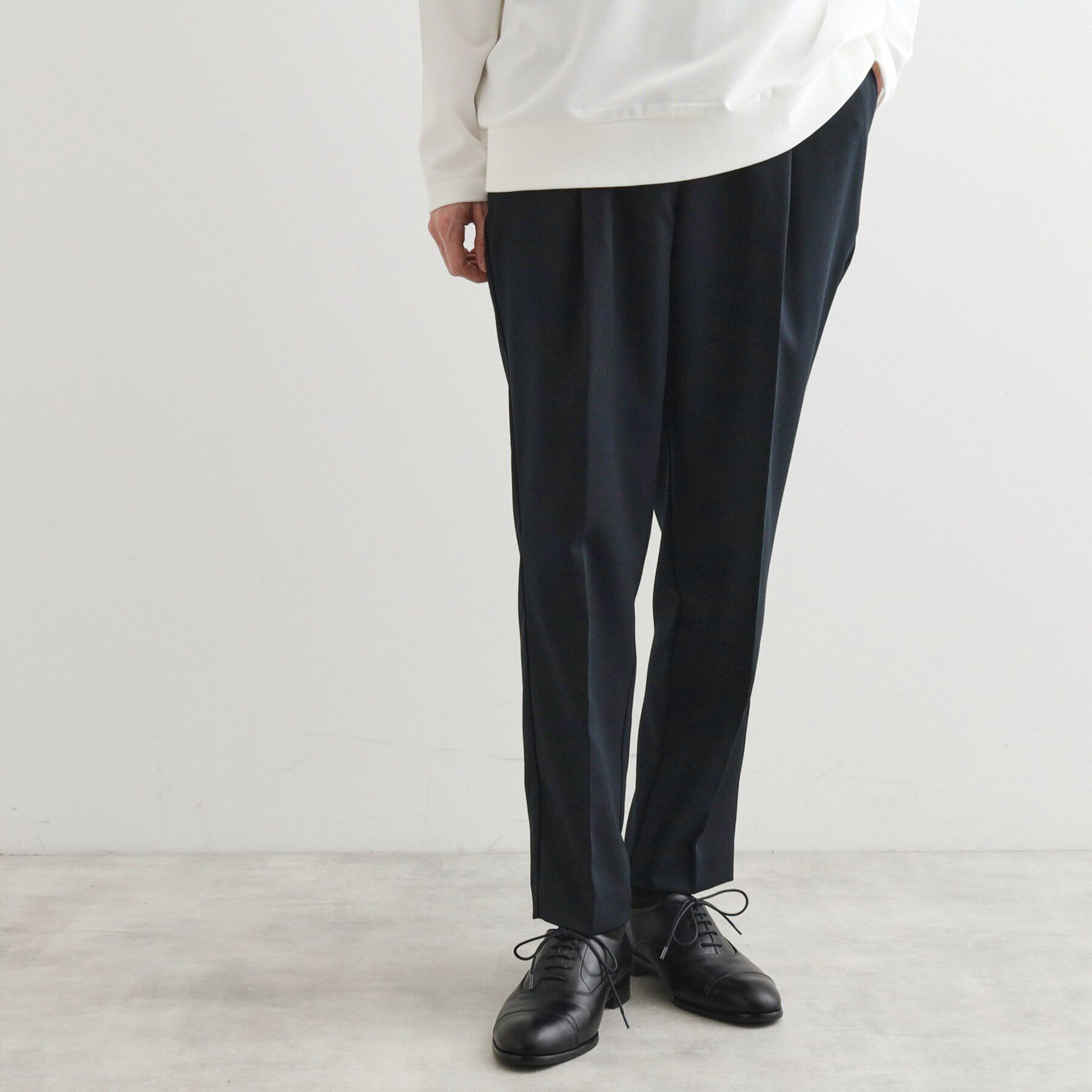 tk.TAKEO KIKUCHI「キャバリーツイルスラックス」|その他|ネイビー(094)