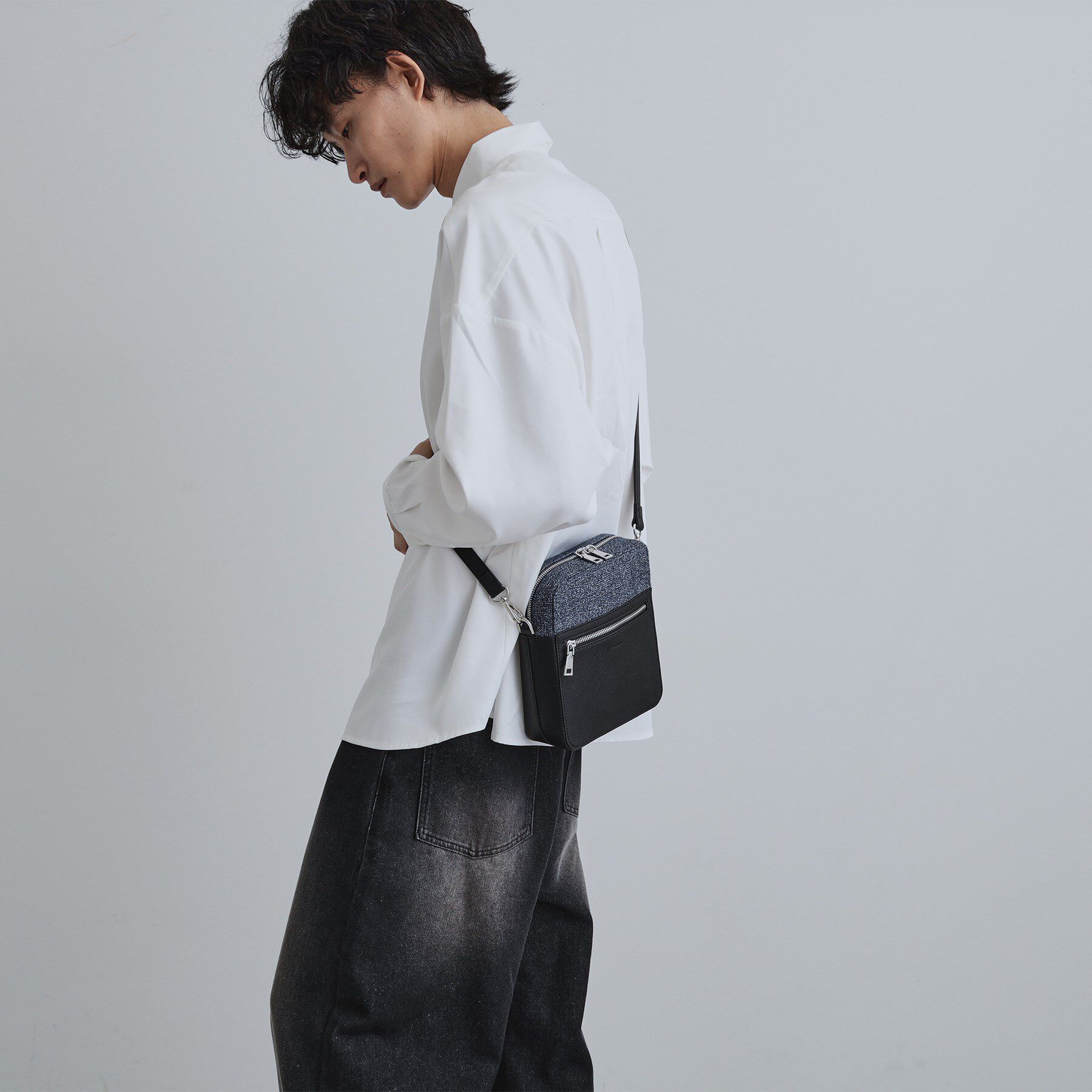 tk.TAKEO KIKUCHI「バイカラースクエアショルダーバッグ」|ショルダー・メッセンジャー|