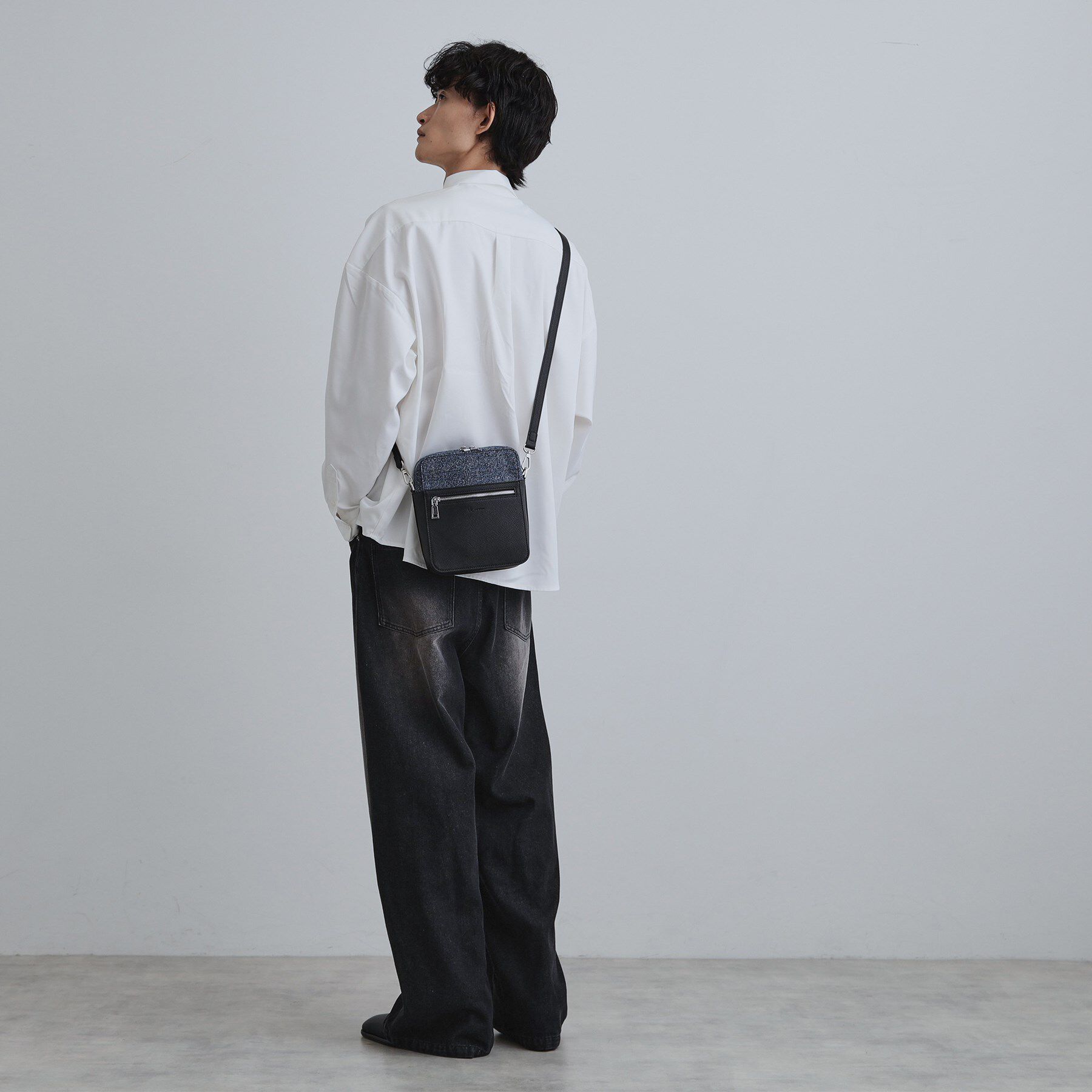 tk.TAKEO KIKUCHI「バイカラースクエアショルダーバッグ」|ショルダー・メッセンジャー|