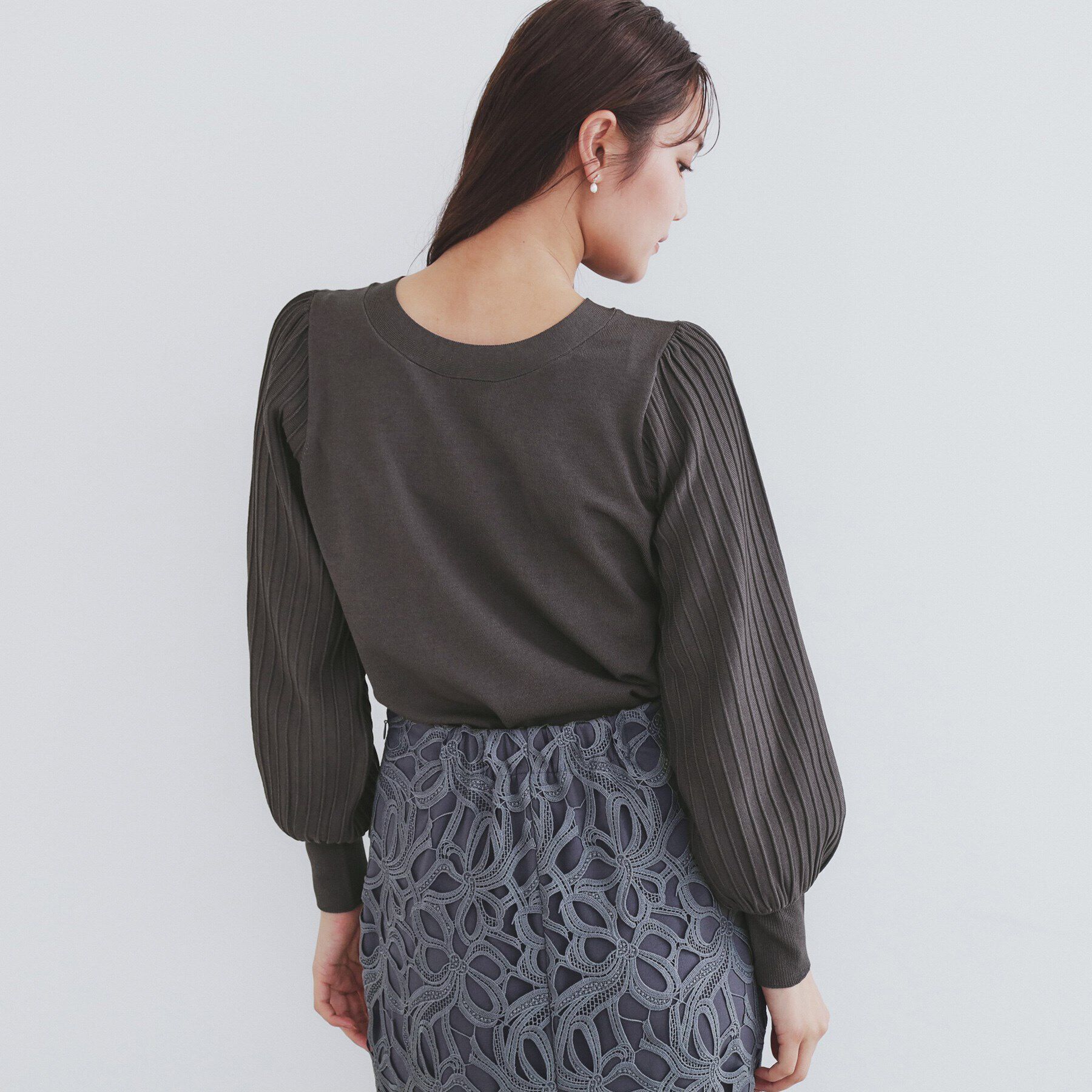 index「前後2way プリーツスリーブニット【洗濯機洗い可/抗ピル】」|ニット・セーター|