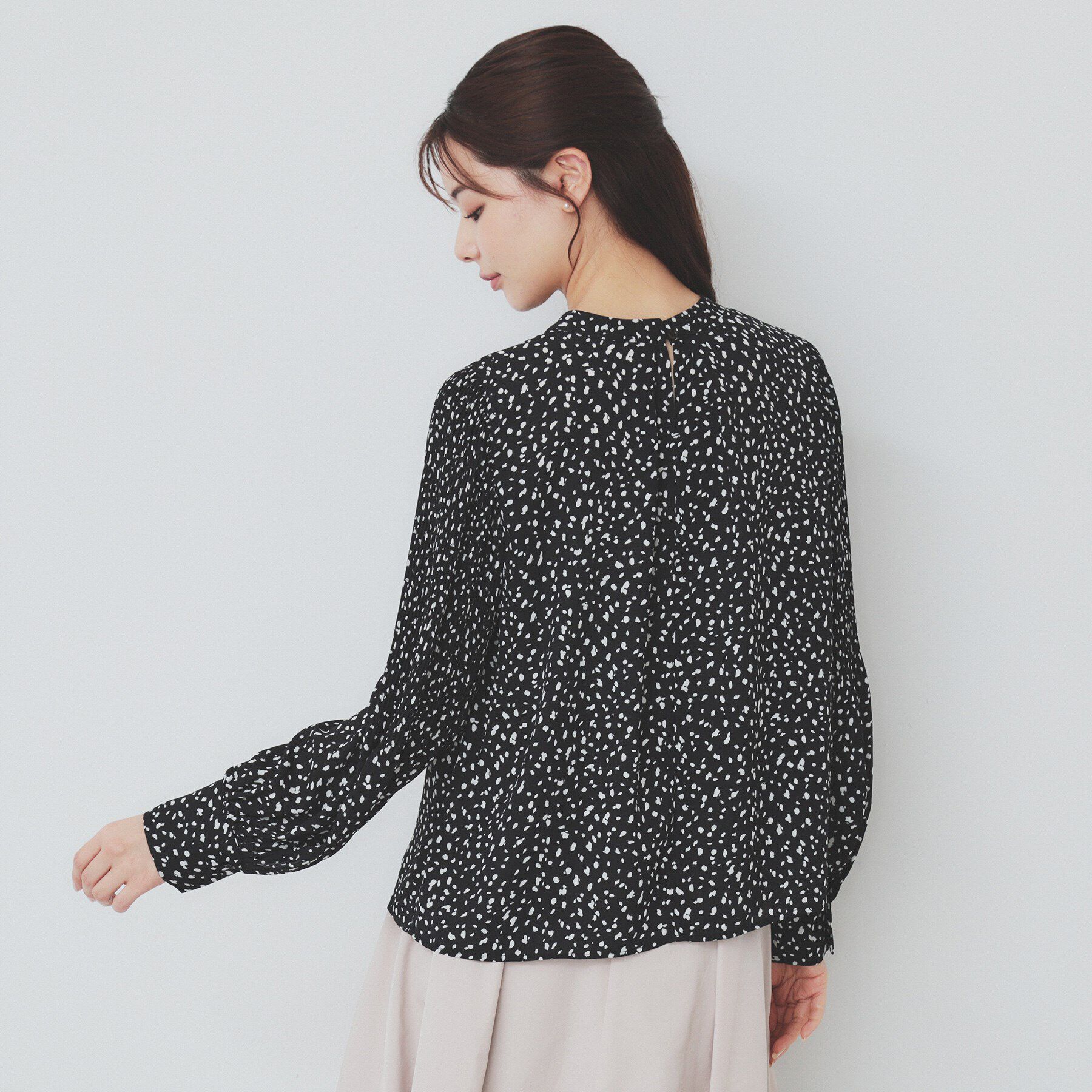 index「ボウタイプリーツスリーブ柄アソートブラウス【洗濯機可・イージーアイロン】」|シャツ・ブラウス|