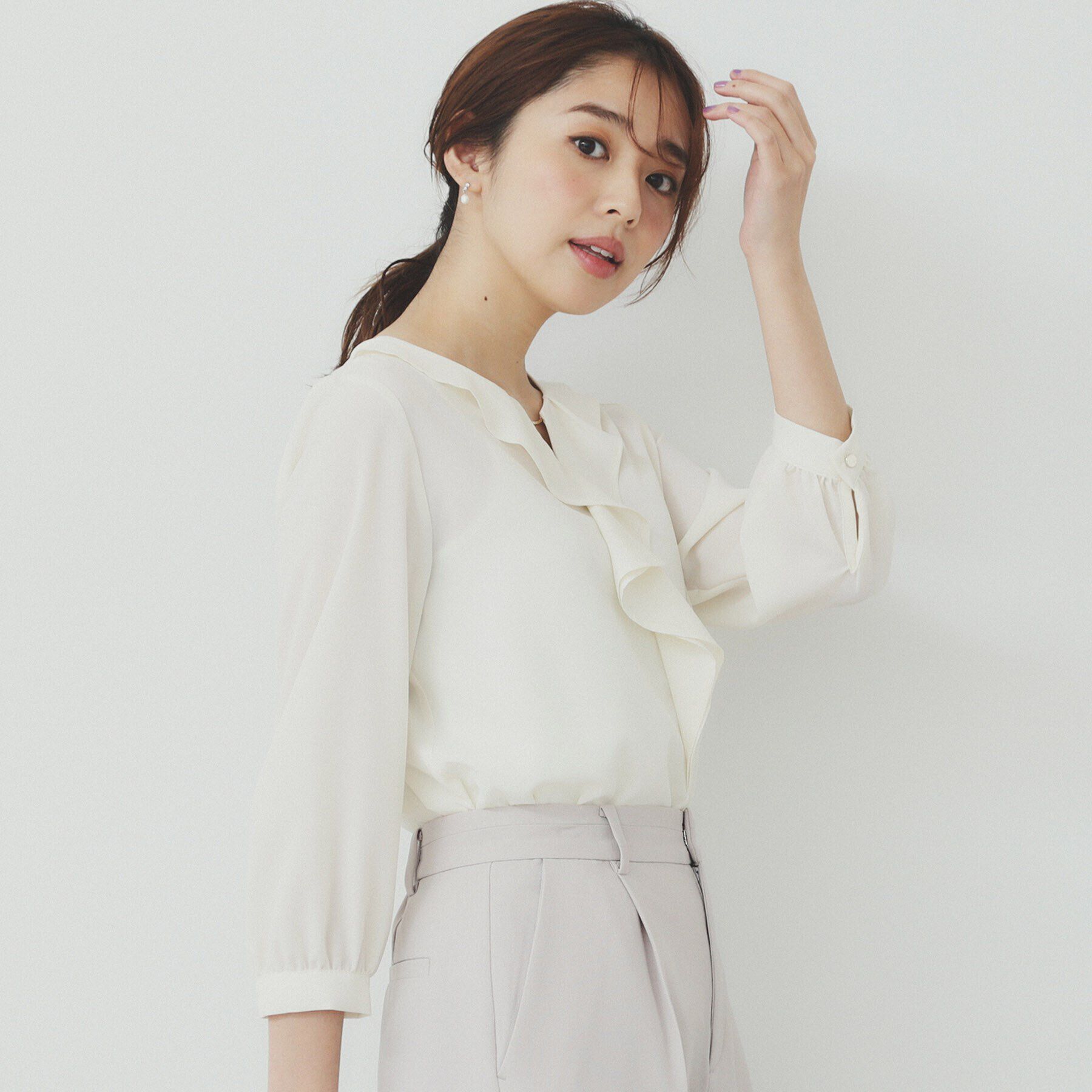 index「フリルバーデザインブラウス【洗濯機洗い可/イージーアイロン/防シワ】」|シャツ・ブラウス|