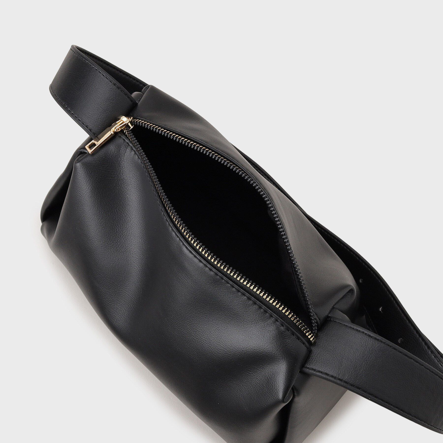 OPAQUE.CLIP「【軽量／2WAY】ワイドワンショルダーバッグ」|ショルダー・メッセンジャー|