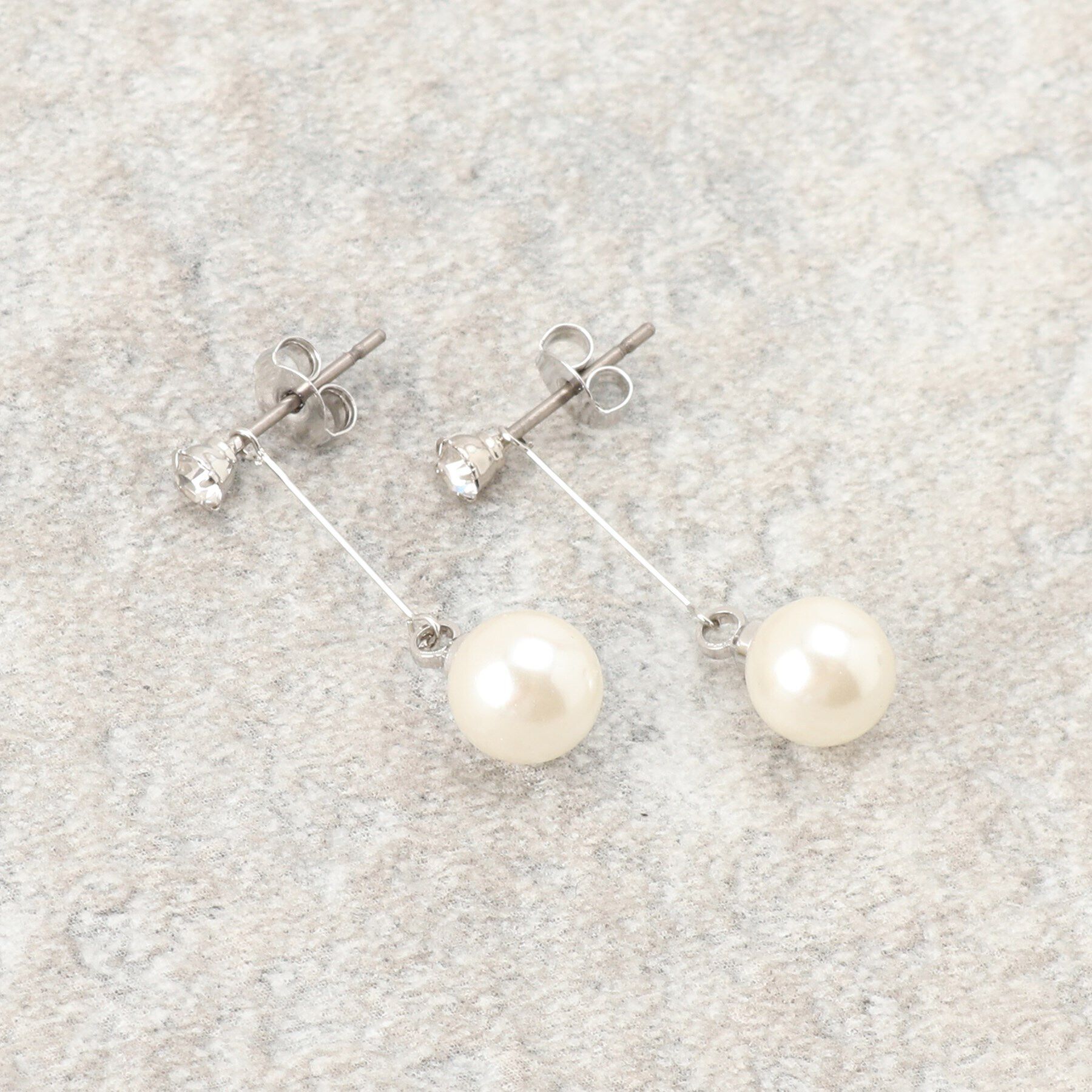 OPAQUE.CLIP「パール調&times;ビジューピアス」|ピアス|シルバー(006)