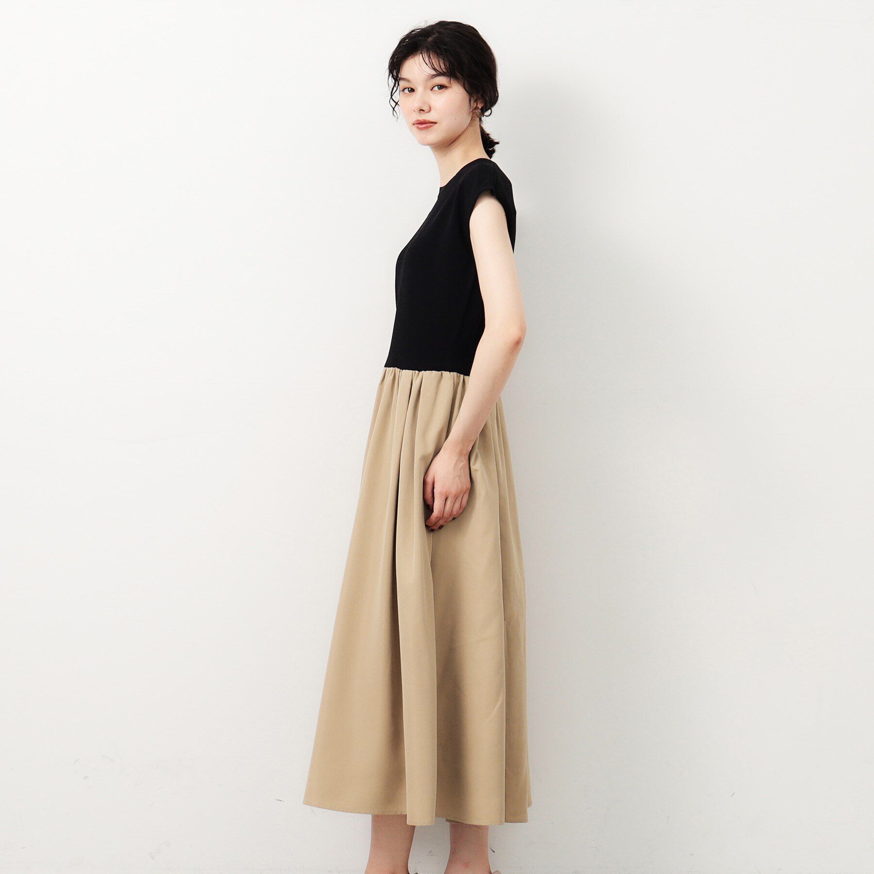 OPAQUE.CLIP「フレンチスリーブニットドッキングワンピース【洗濯機洗い可】」|ワンピース|