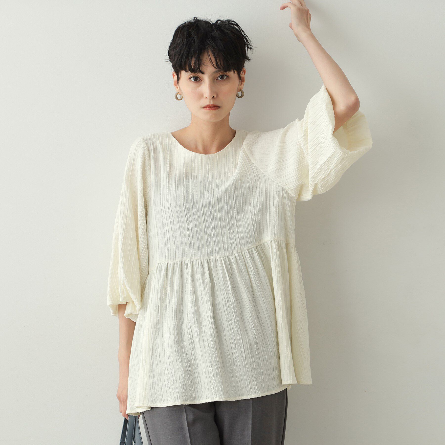 OPAQUE.CLIP「ジャカードペプラムブラウス【洗濯機洗い可】」|シャツ・ブラウス|オフホワイト(003